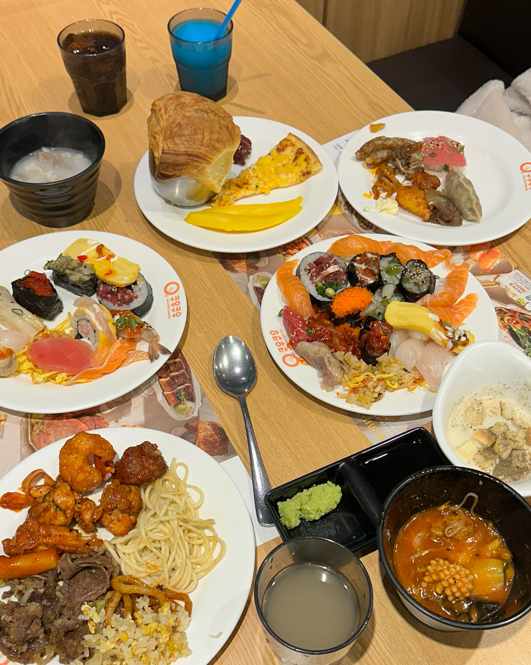 직원분들 너무 친절하시고 음식 맛있어요 - 광주 하남 맛집 쿠우쿠우 광주하남점