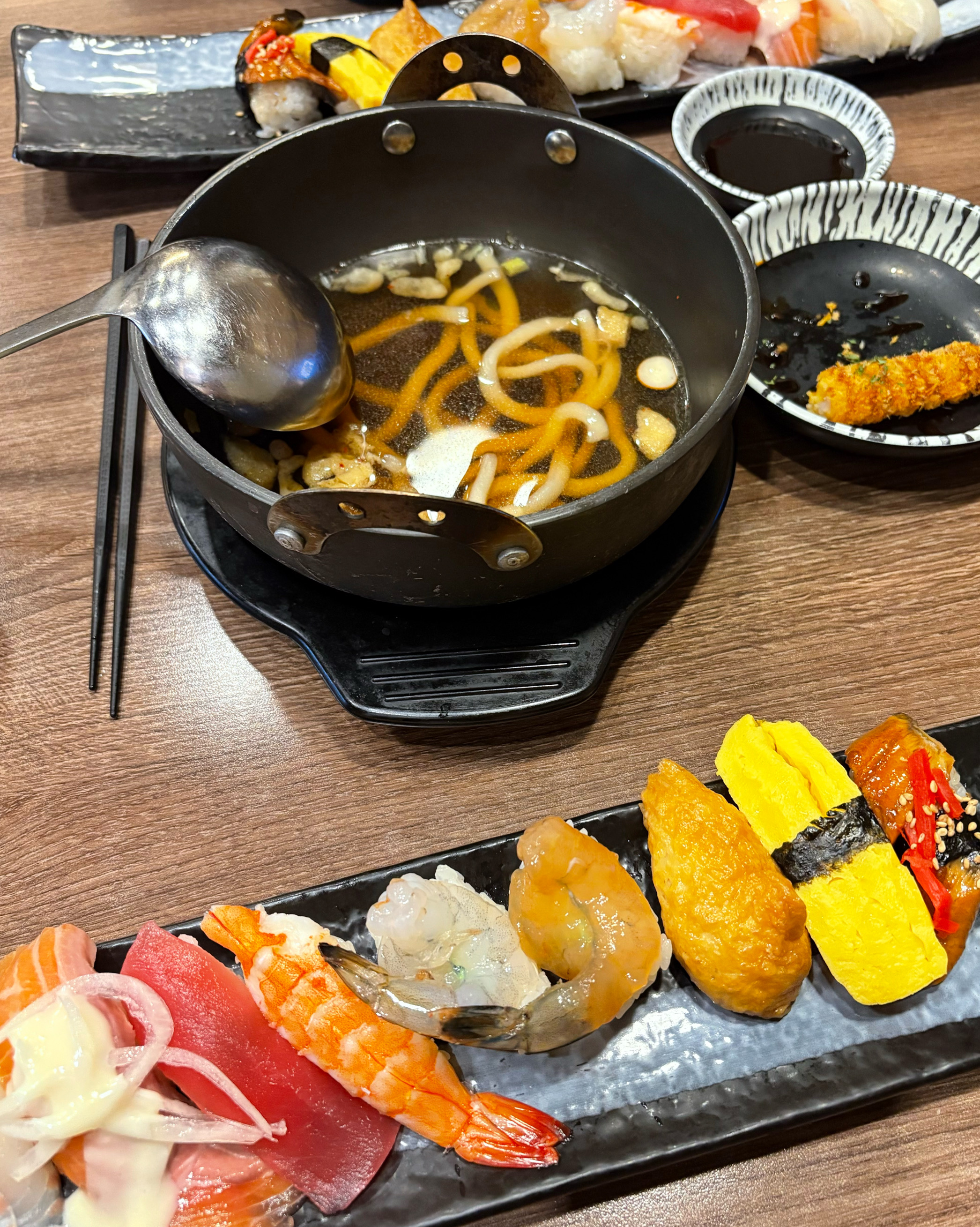 배달로 종종 시켜먹었는데 먹으러는 처음 와봤어요! - 불당동 맛집 스시린 신불당점