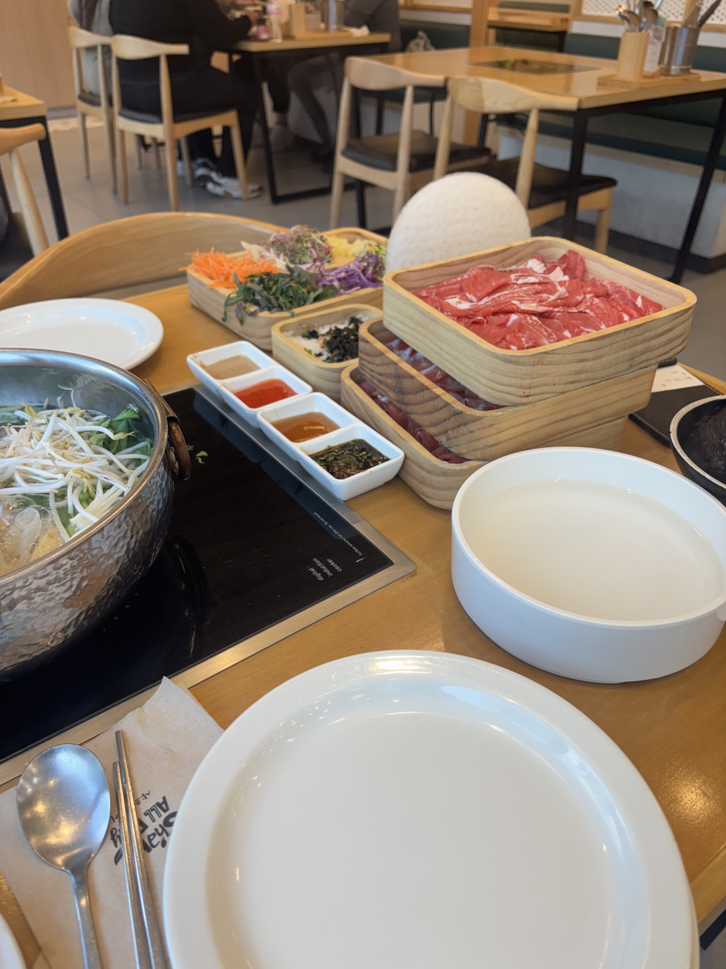 평일저녁에 와보았습니다. - 다산역 맛집 샤브올데이 다산신도시점