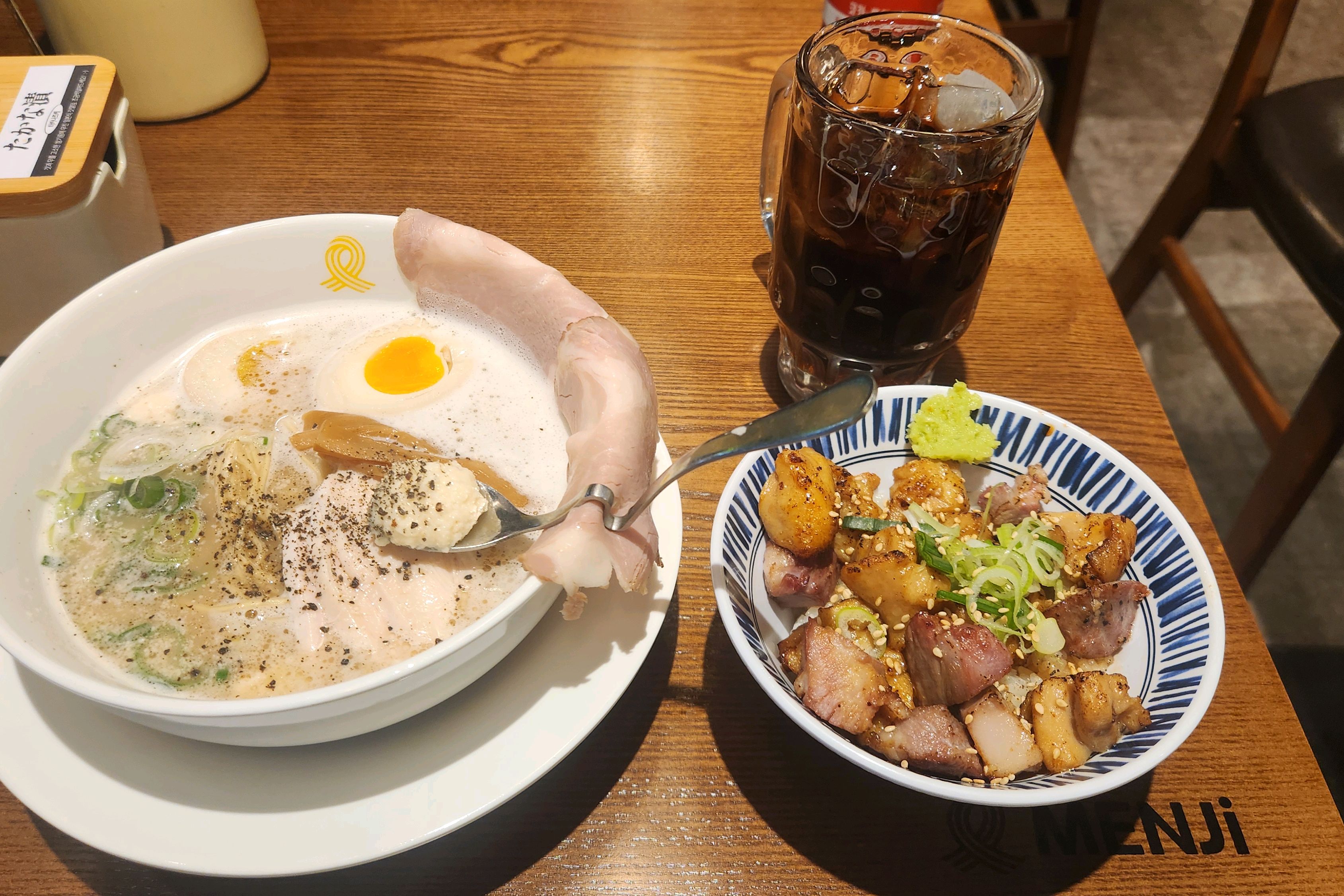 예전부터 가려고 찍어놨다가 드디어 시간이 되서 오게됐네요!!! 토리파이탄 국물 맛도 닭육수