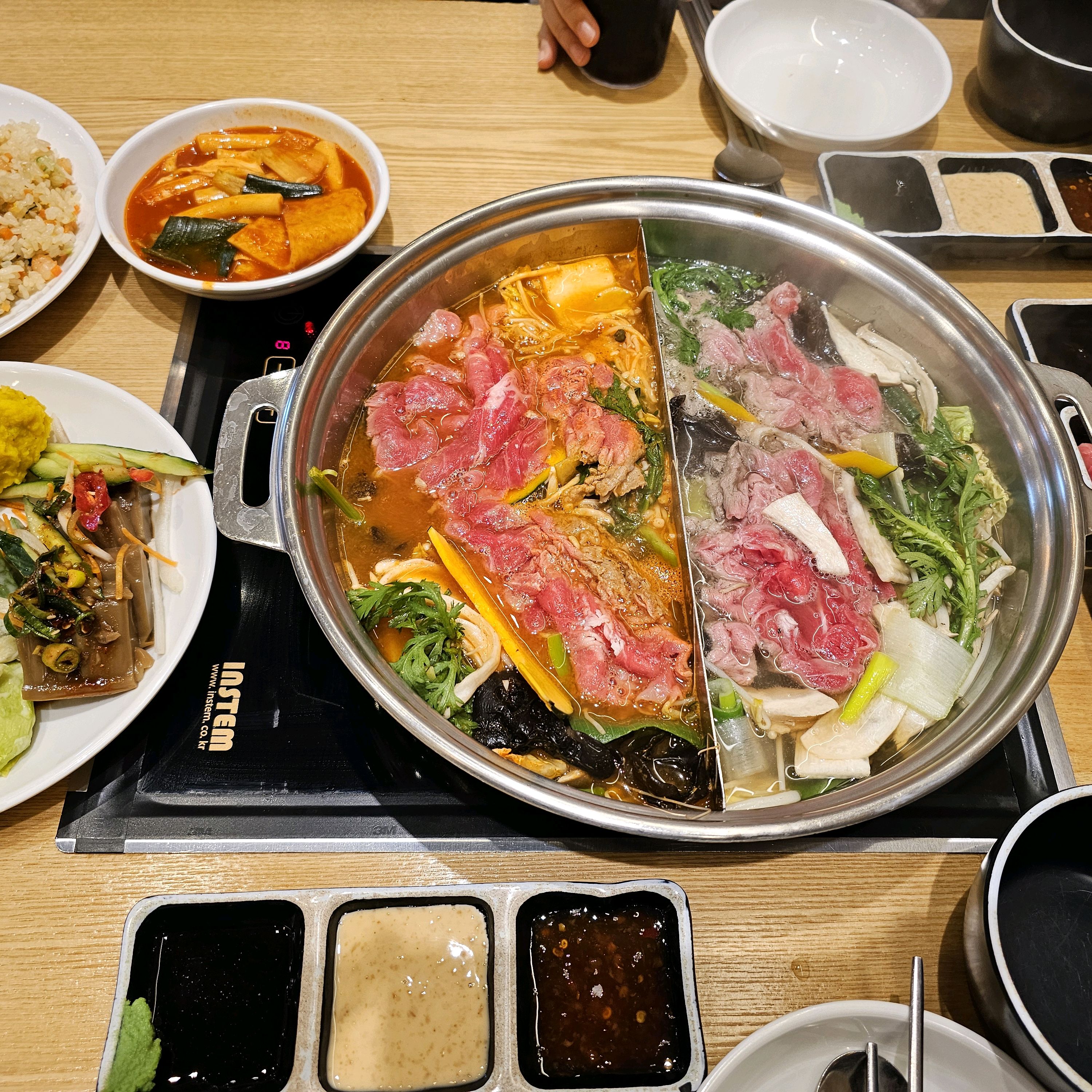 샐러드바에 먹을께 넘 많아요~~ 행복함^^ - 경산 맛집 샤브20 경산점