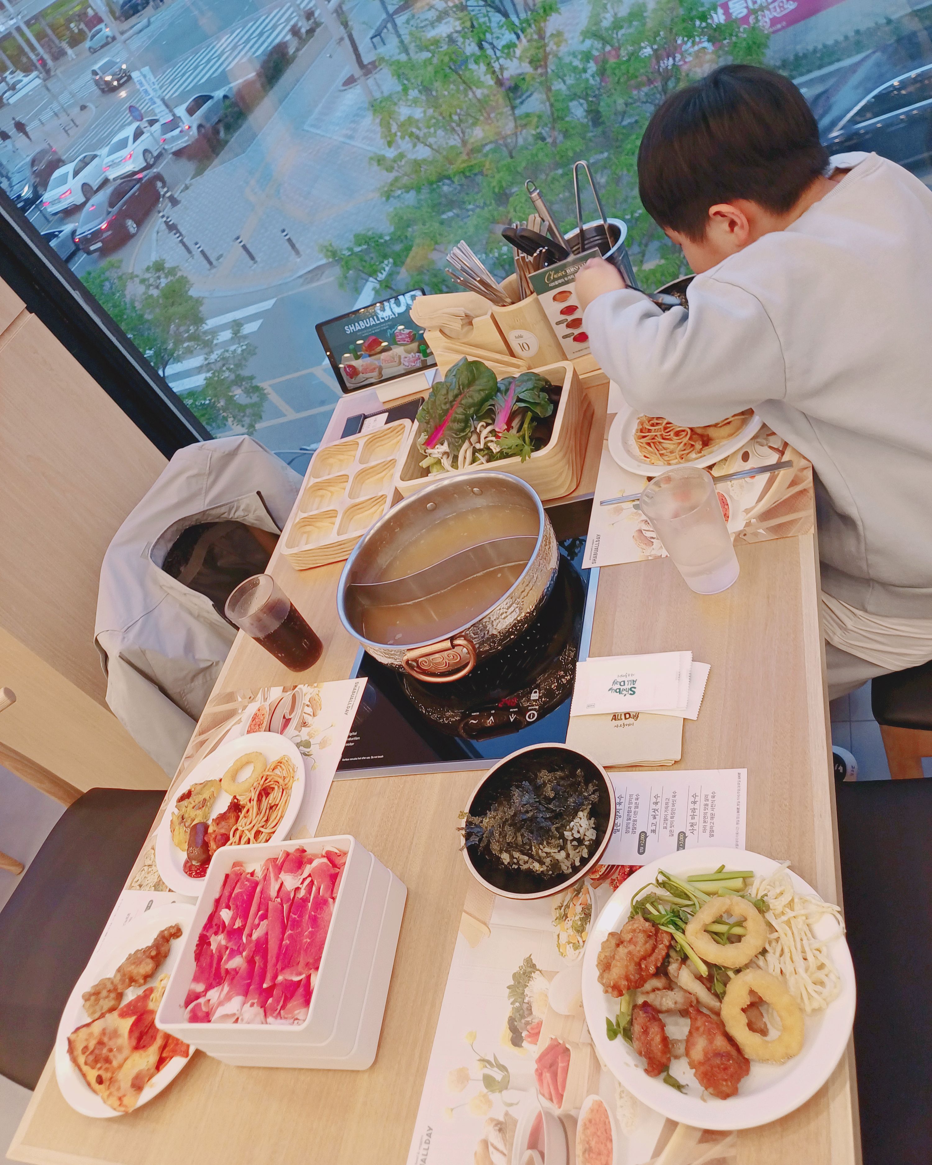 맛있잖아요 샤브올데이 아이도 좋아해요 - 이시아폴리스 맛집 샤브올데이 대구이시아폴리스점