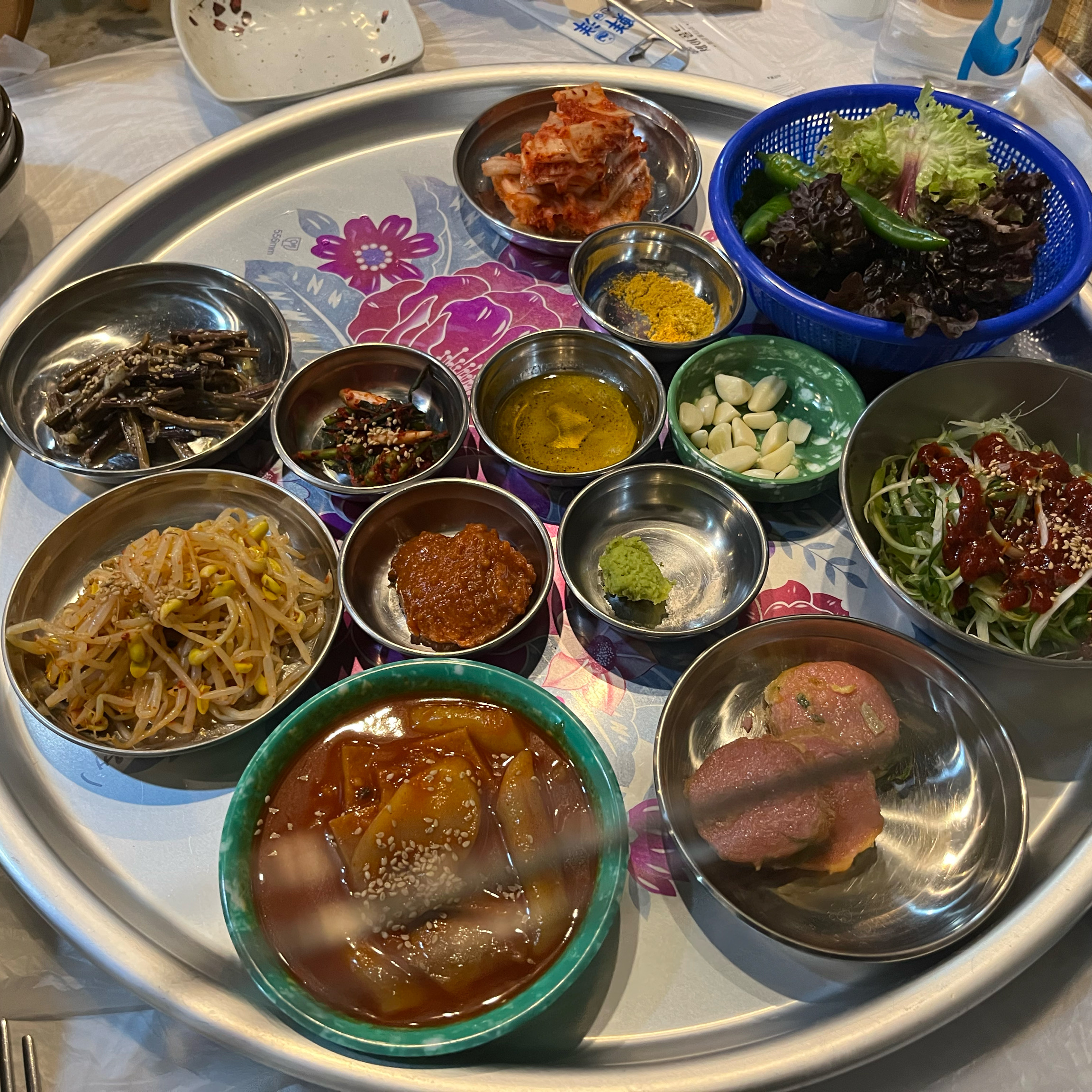 너무 맛있어요~ 반찬 구성도 알차고 편하게 먹기도 너무 좋아요~^^ - 불당동 맛집 불당냉삼