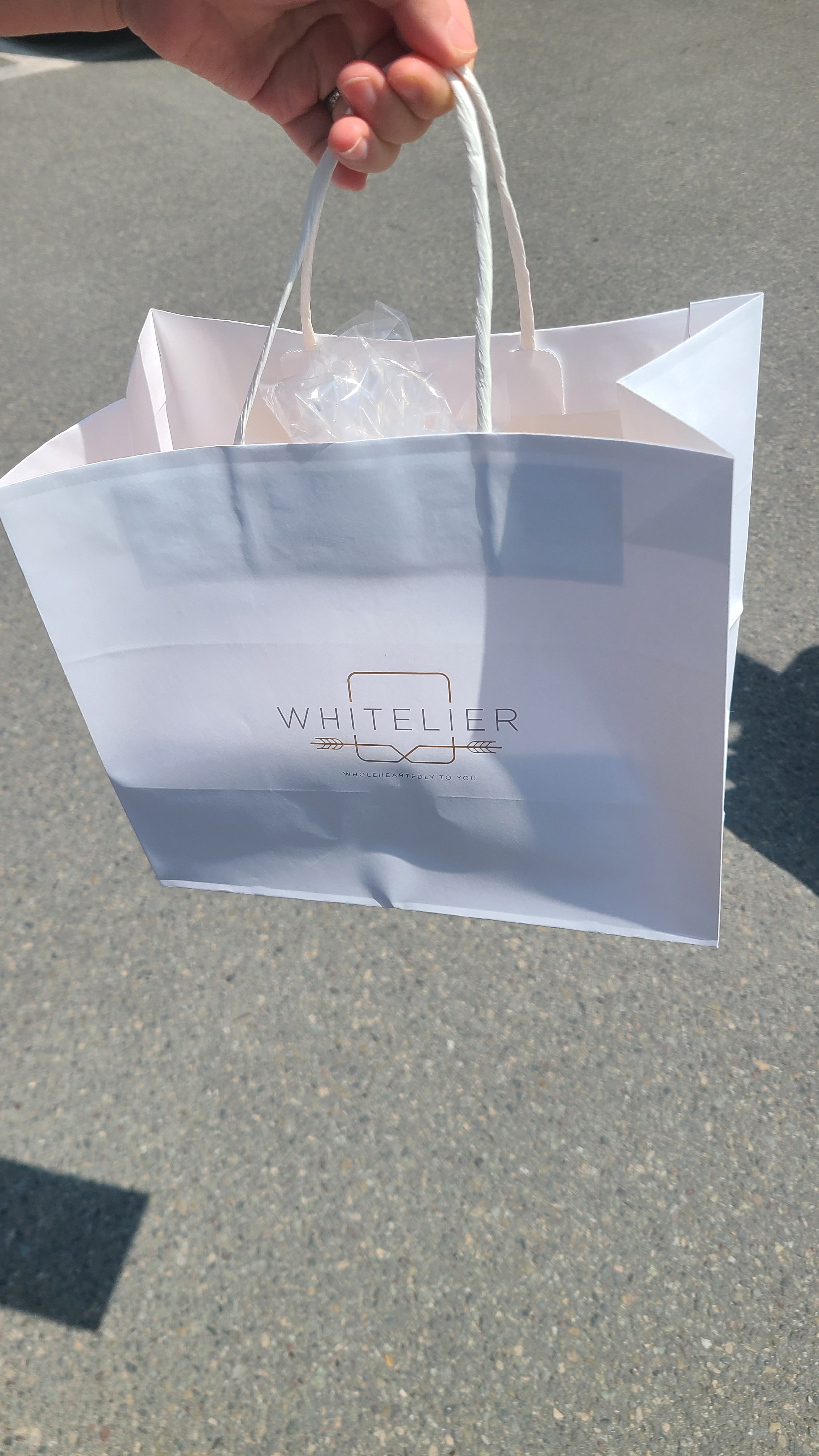 직원분 매니저분 다들 너무 친절하셔요 ㅜ 임산부 할인혜택도 있고 두께도 원하는 사이즈가 2