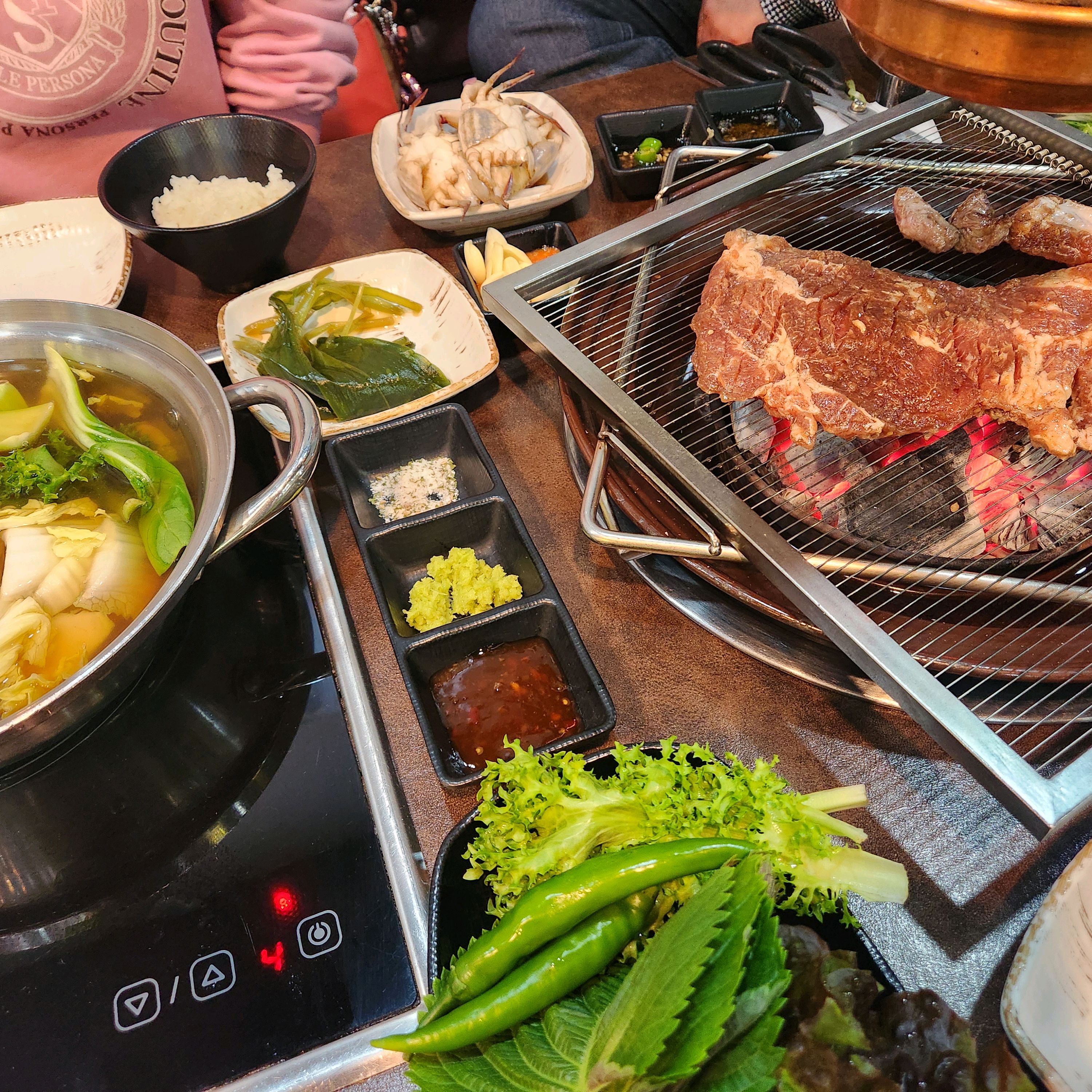 처음 방문했는데 고기맛도 좋고 셀프바이용도 좋아요! - 안양 맛집 임성근국가공인진갈비 안양점