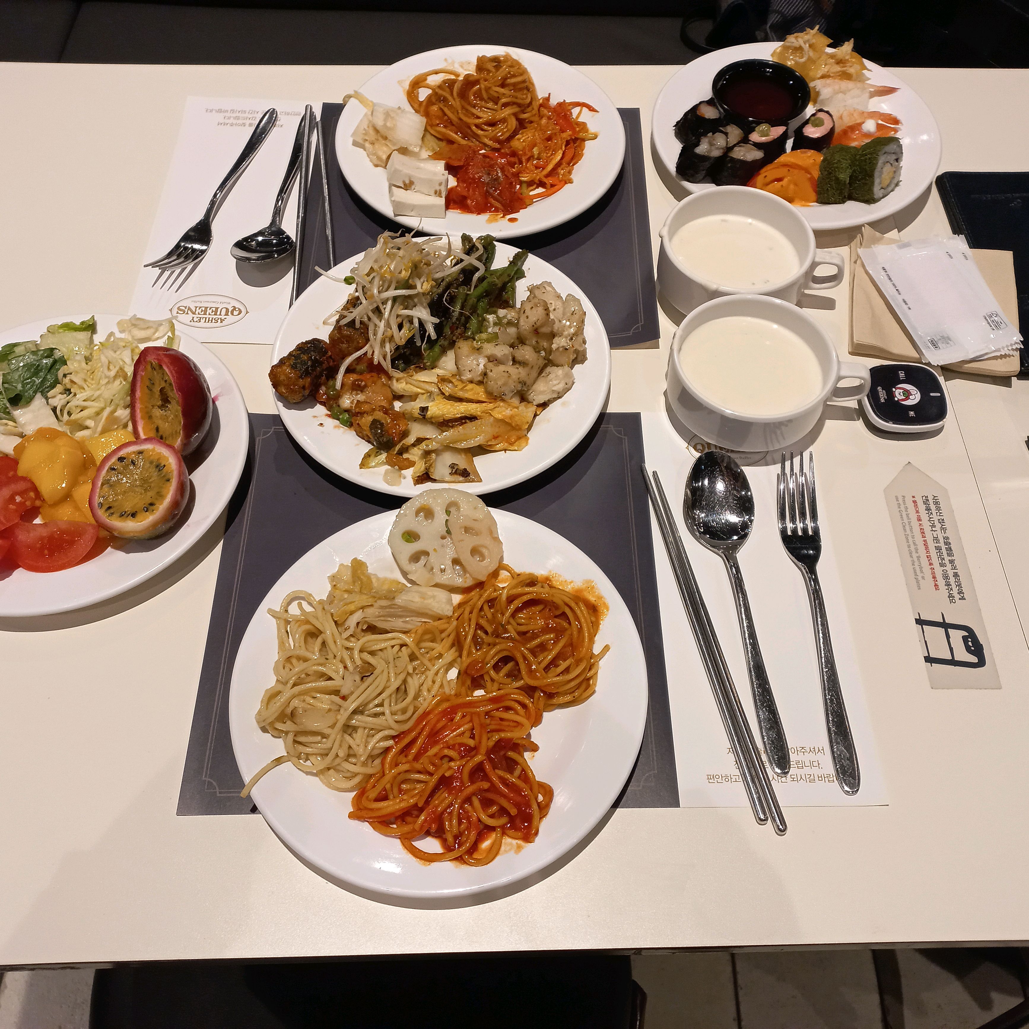 치킨을 안좋아함~~ 치킨 시즌 언제쯤 종료... - 부천 스타필드 맛집 애슐리퀸즈 스타필드시티 부천점