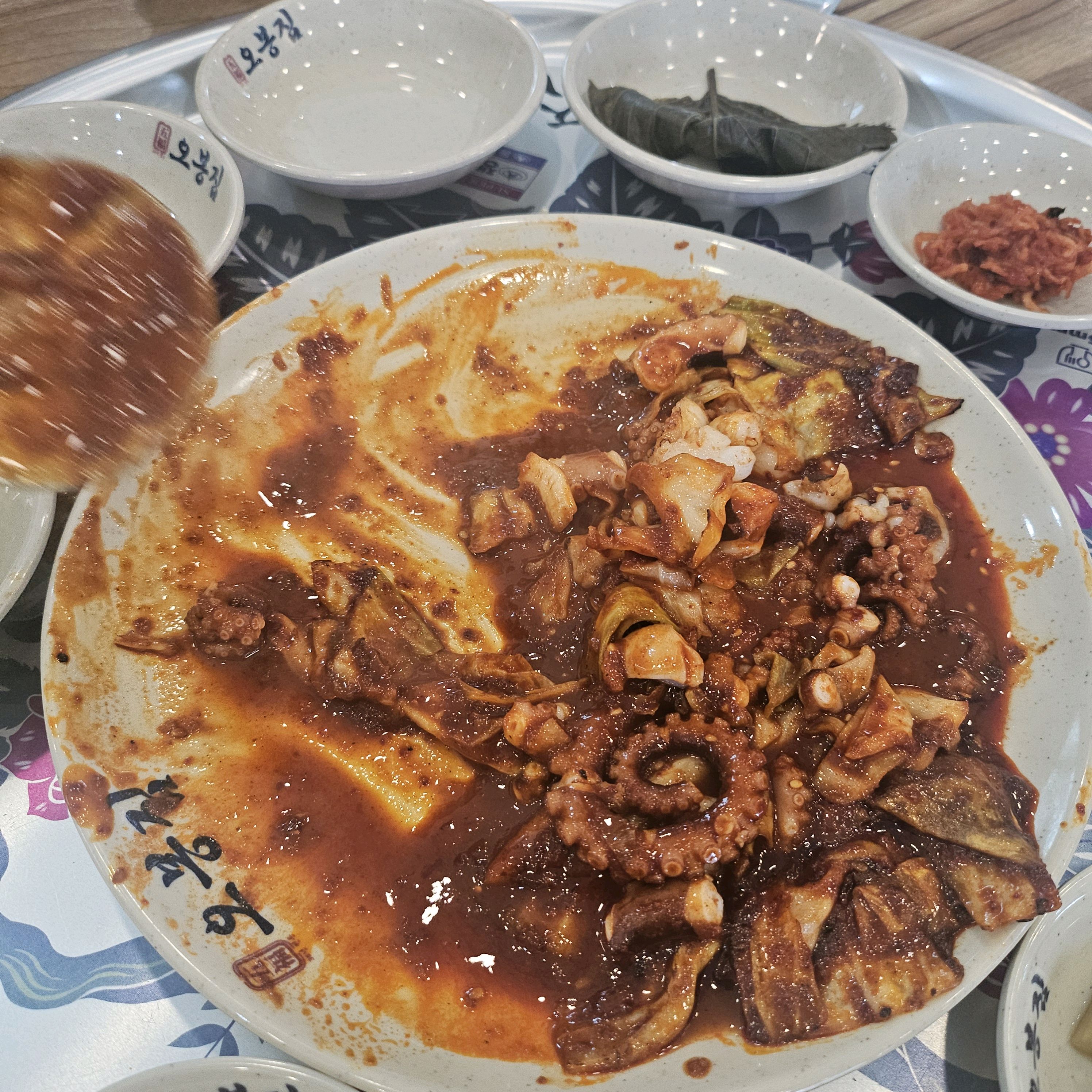 속초에서는 제일 맛있는 낚지볶음 맛집입니다. - 아바이마을 맛집 오봉집 강원속초점