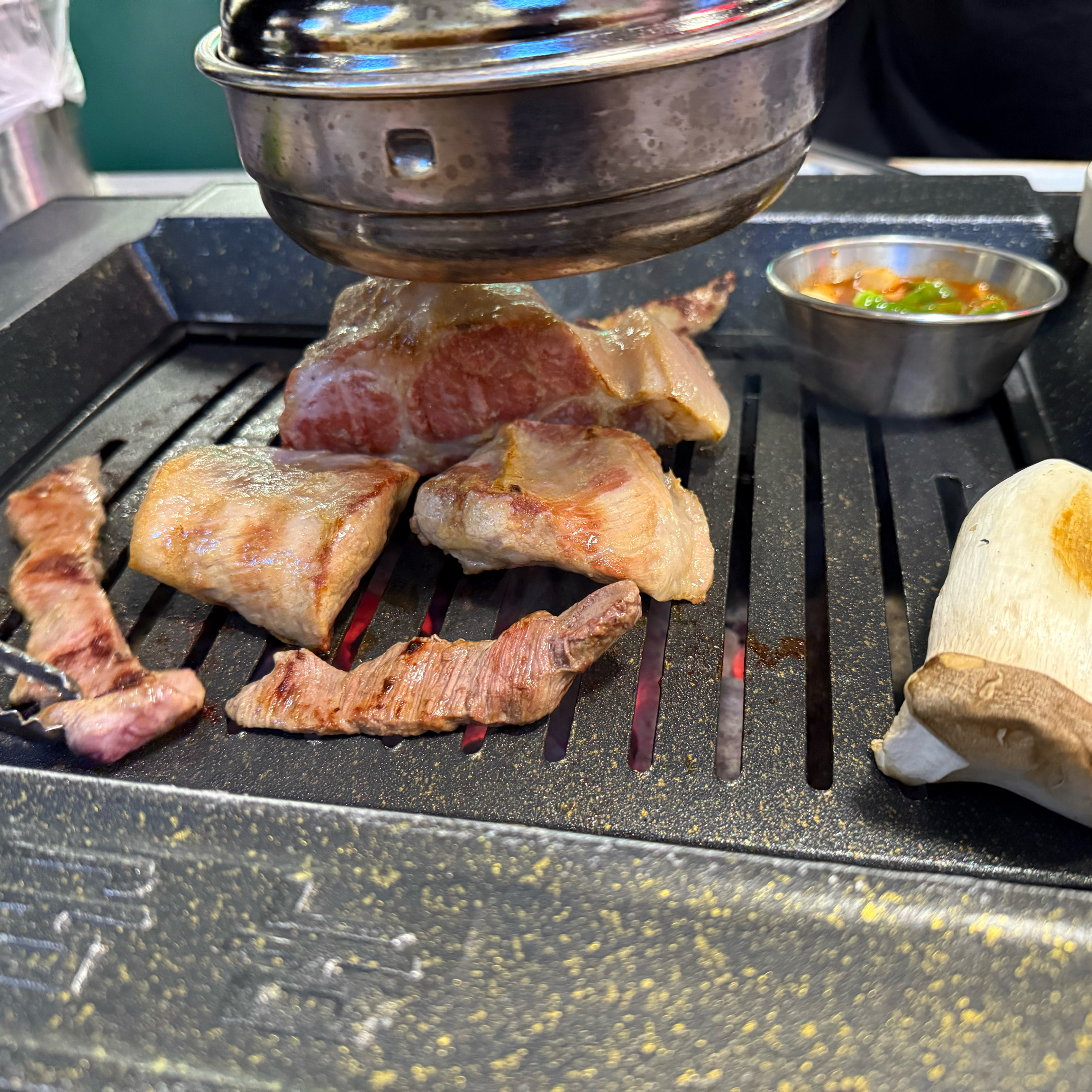 고기 질이 진짜 좋아서 맛도 당연히 좋아요!!!! - 용인 맛집 목돈72 용인기흥구청점