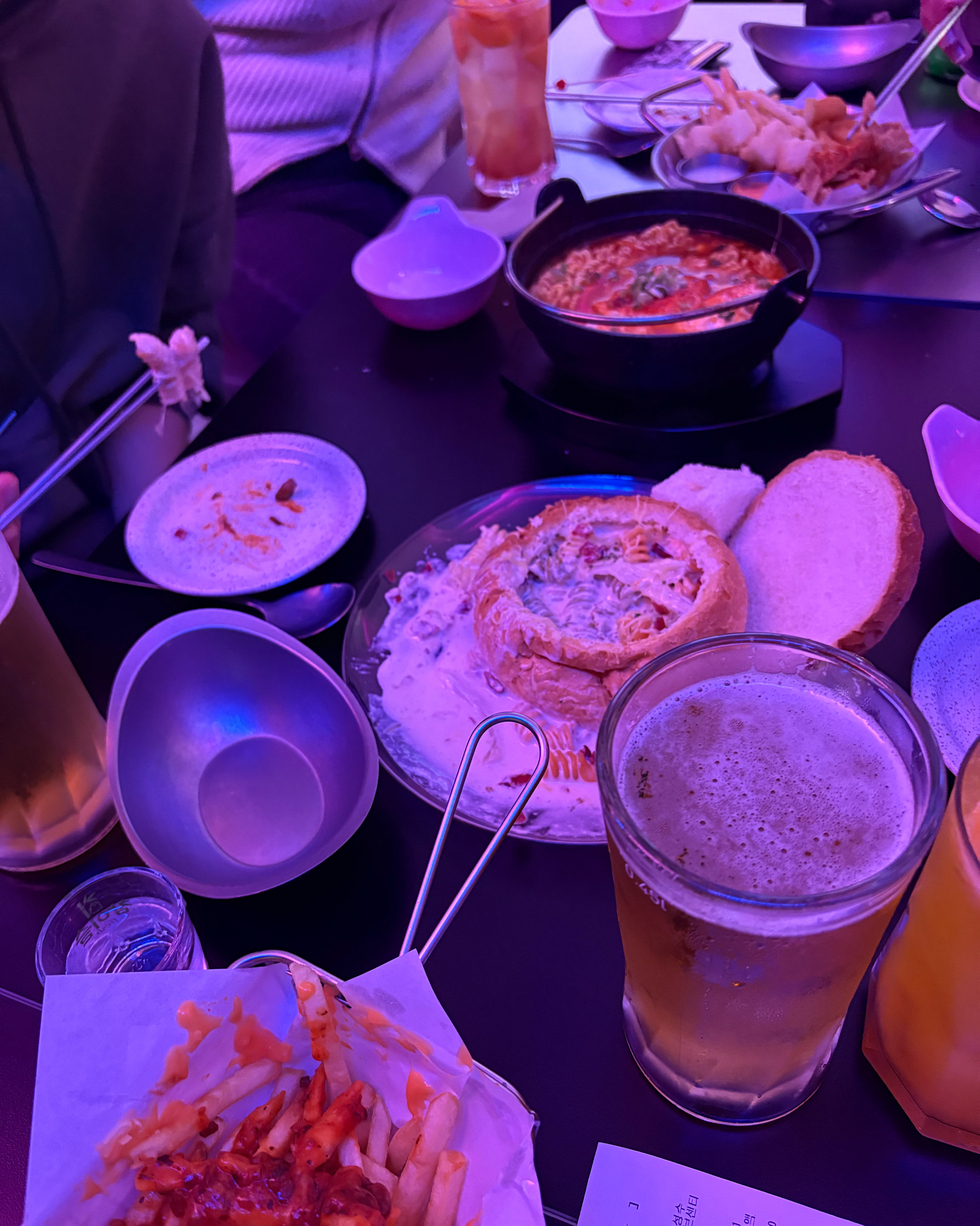안주랑 술이 엄청 저렴하고 맛있어요! - 천호동 맛집 은쟁반 냉삼
