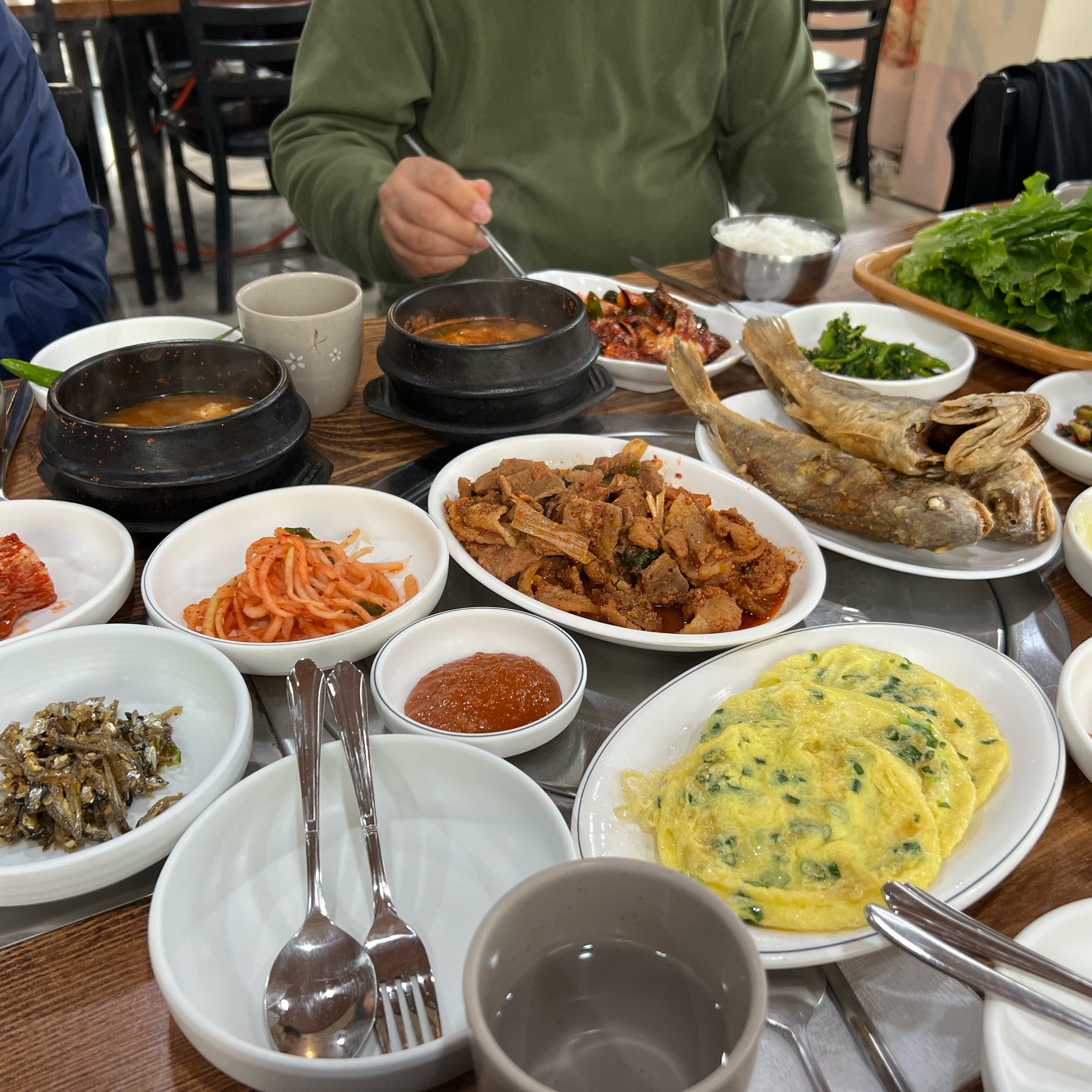 가성비킹왕짱!!리뷰대로너무맛있어요ㅠㅠㅠ - 제주 맛집 고은물식당 제주산방산점