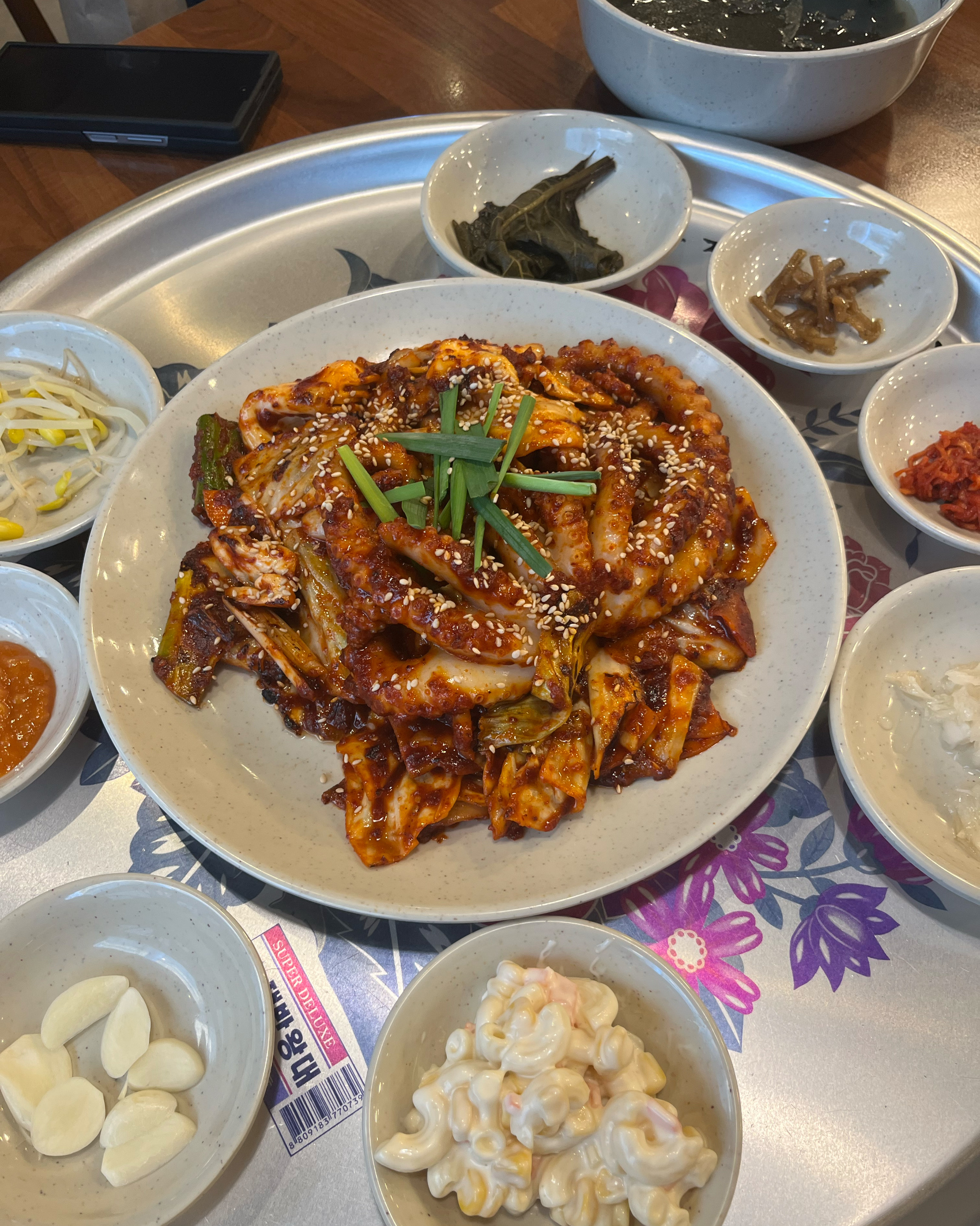 매장이 깨끗하고 셀프바도 깔끔히 잘 되어 있어서 좋아요 - 대전 맛집 오봉집 둔산갤러리아점