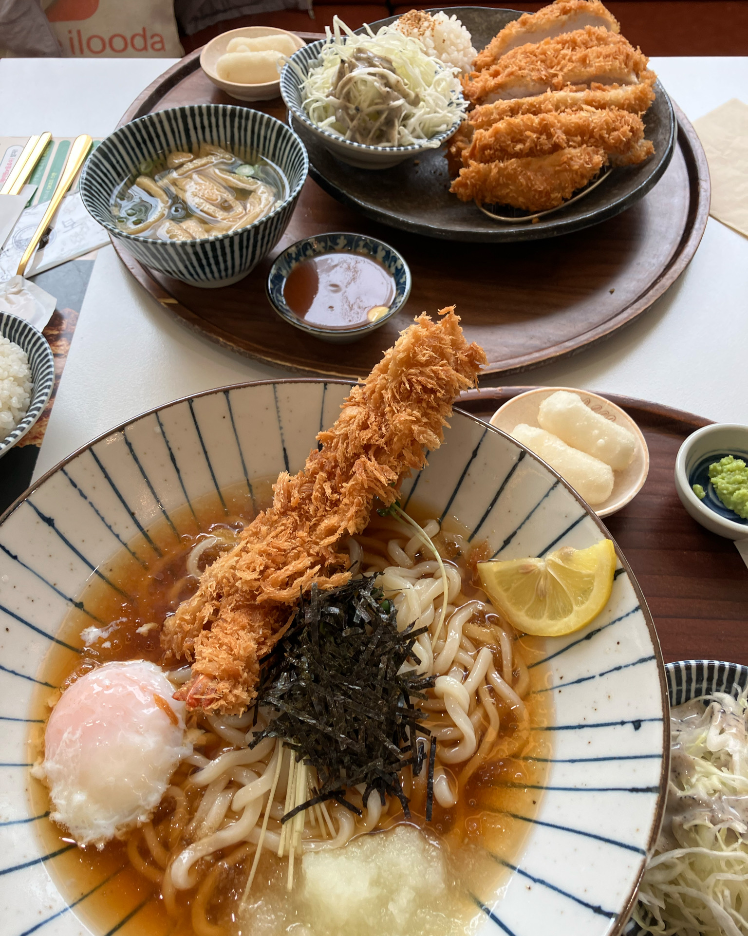 더워서 냉우동 시켰는데 괜찮네요 그래도 돈까스가 정석인듯요! - 역곡역 맛집 백소정 역곡역점
