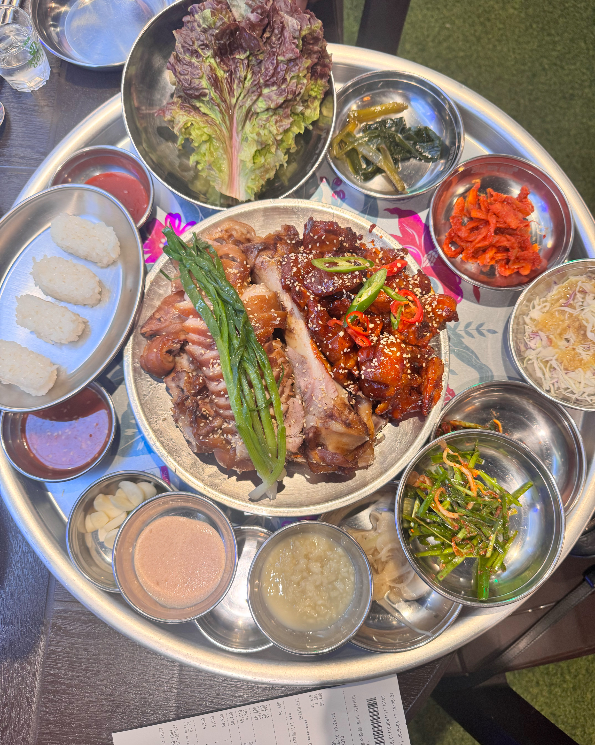 신림역 맛집 완미족발 서울신림점 내돈내산 방문후기