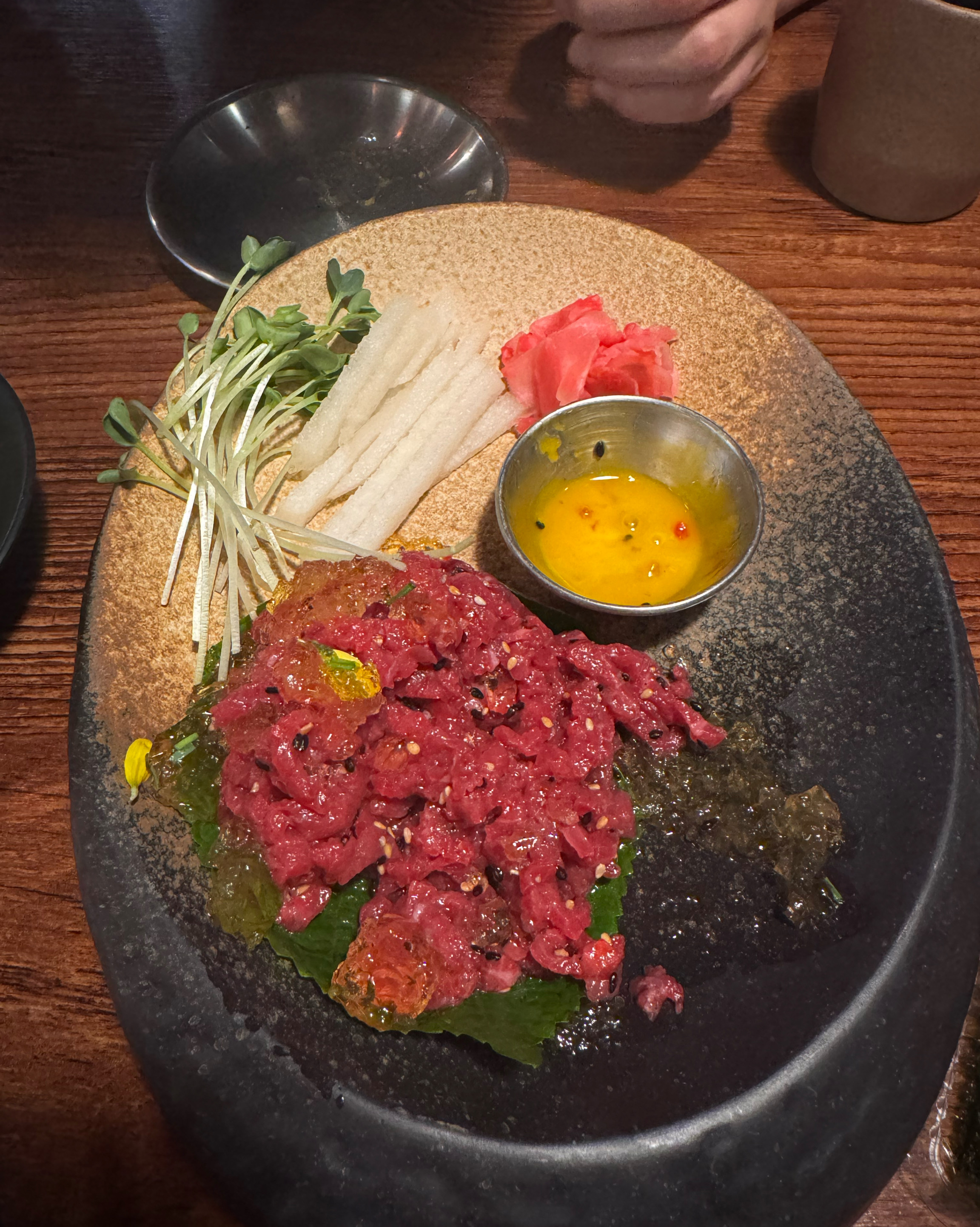 서현역 맛집 우규 서현연어와육회점 내돈내산 찐리뷰