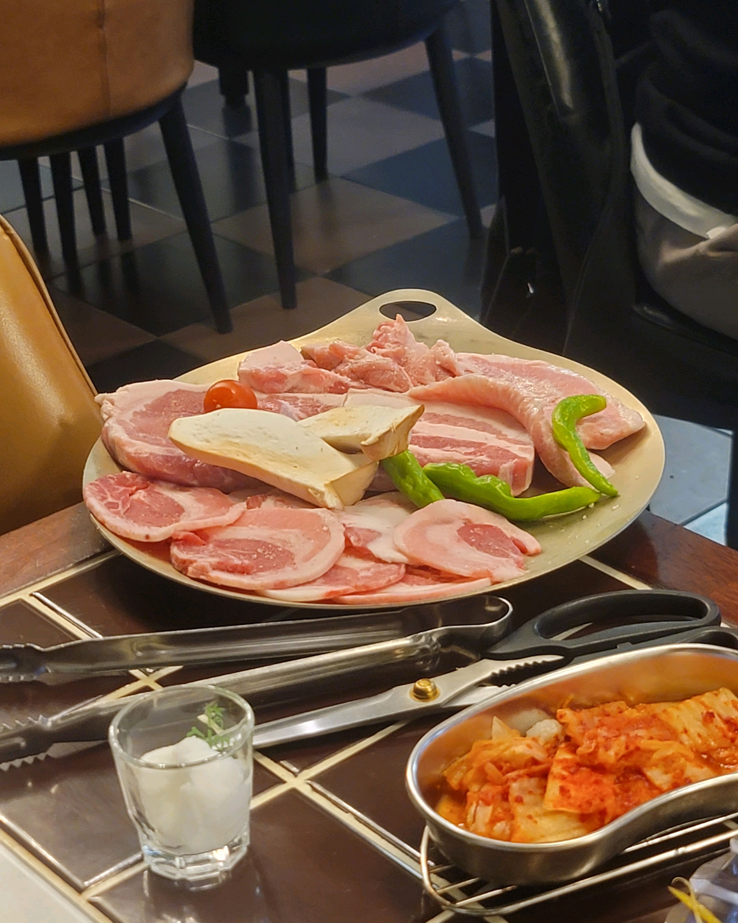 재방문이에요! 생각날때마다 방문하는 고기 맛집이에요!! 오늘도 잘 먹었습니다🩷🥹 다음에 또