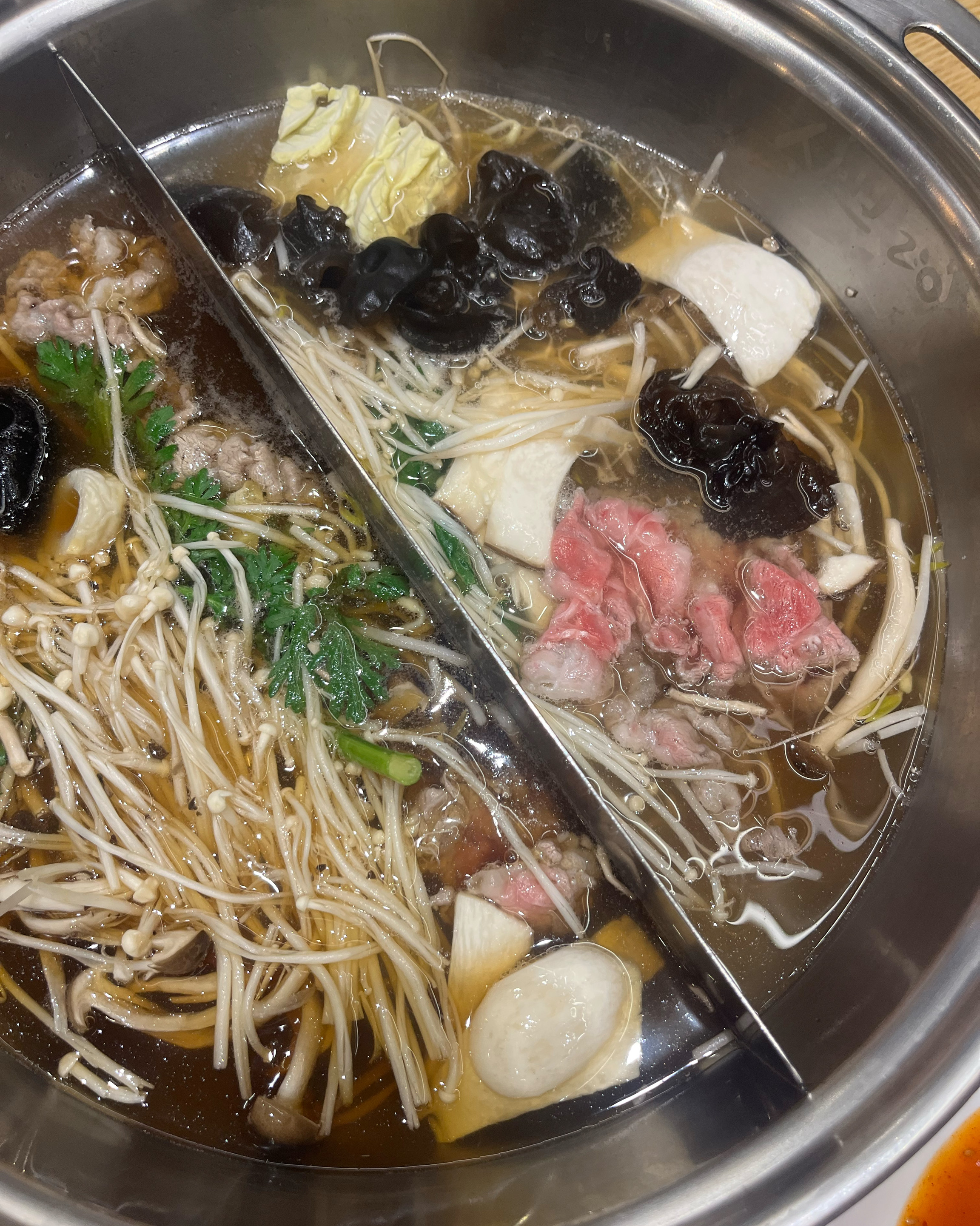 샤브 20 경산점은 처음인데 야채도 너무 신선하고 - 경산 맛집 샤브20 경산점