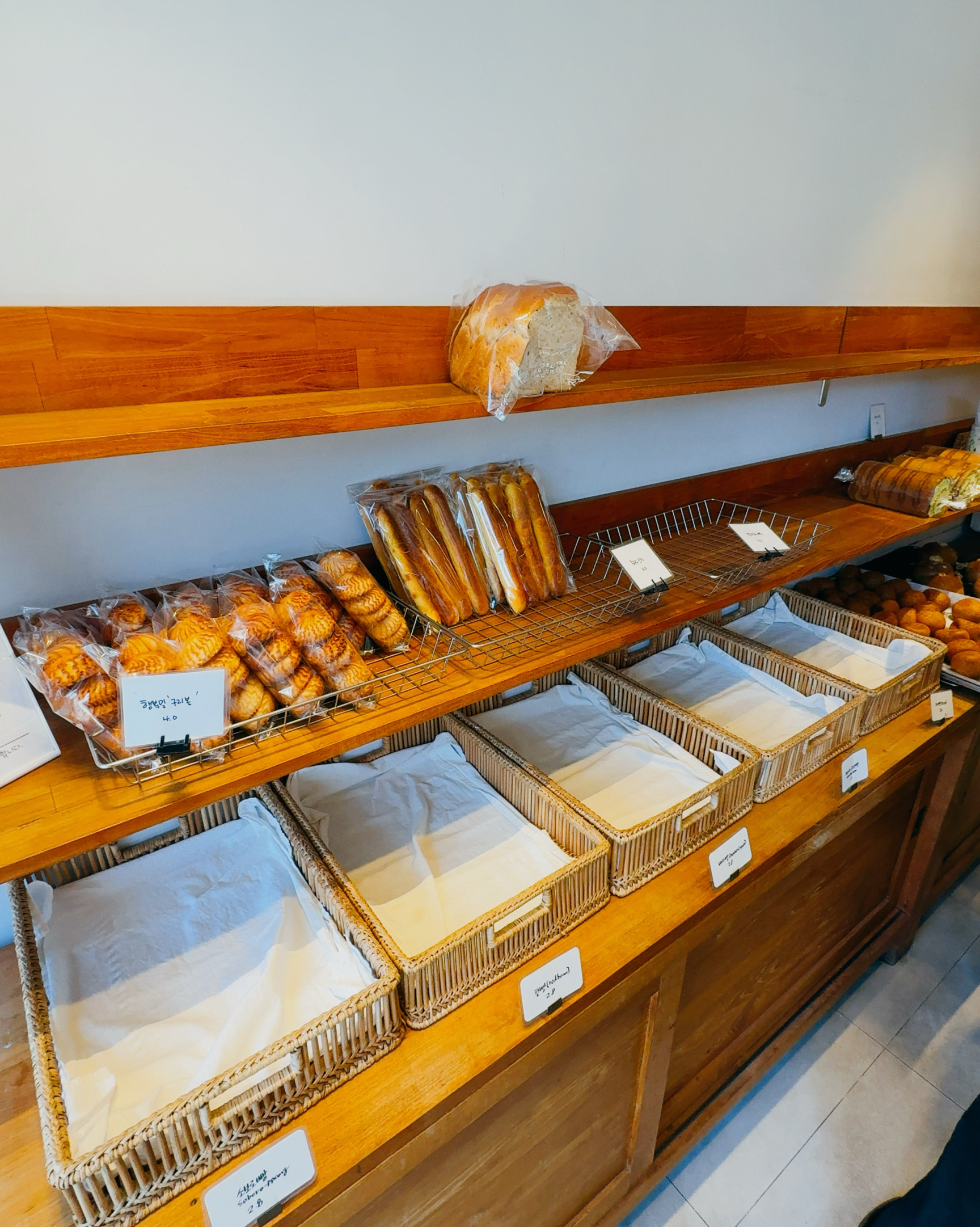 오픈하고 한시간후 상황 - 제주 맛집 행복밀