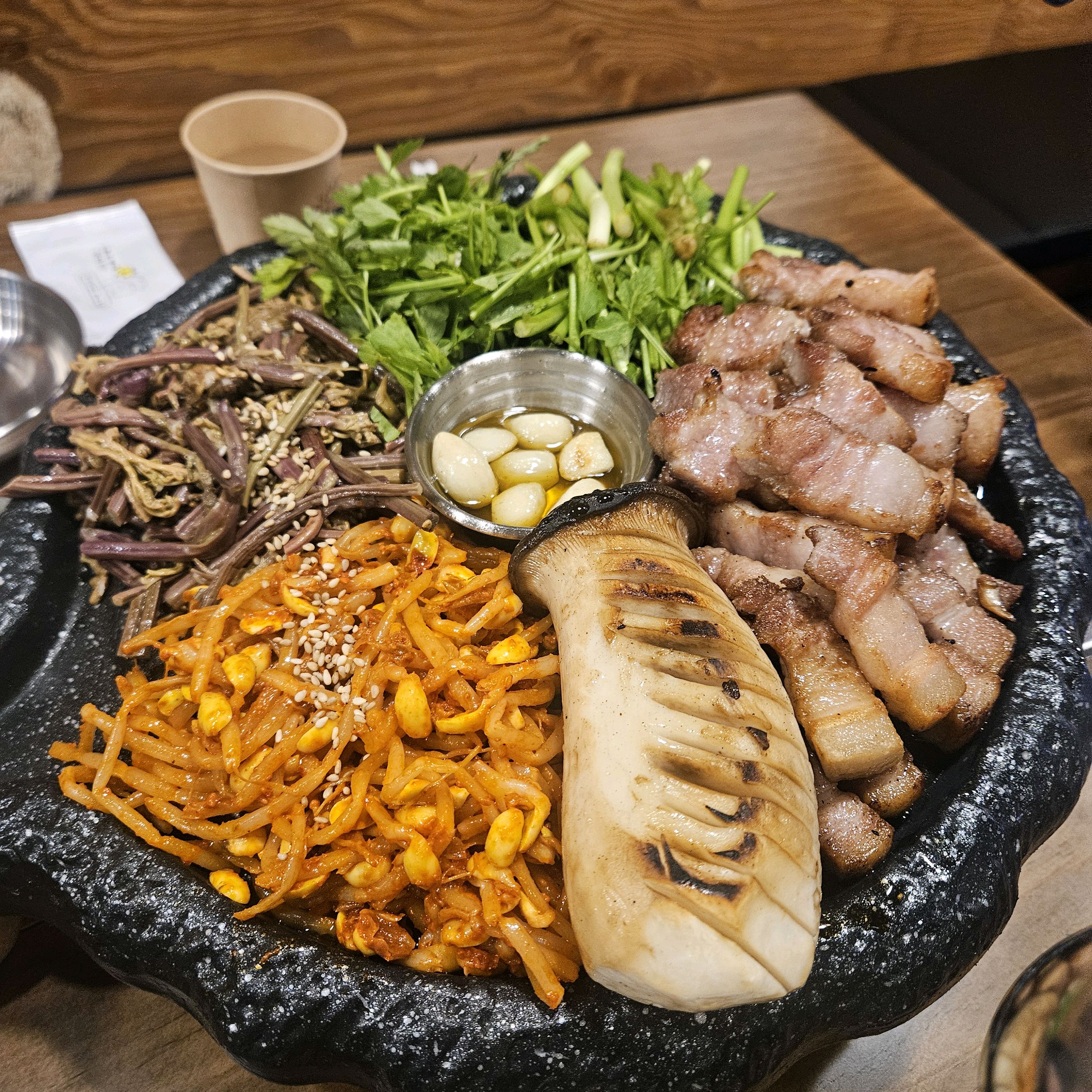 [용인 맛집 산장삼겹 수지구청점] 직접 가본 로컬 리뷰