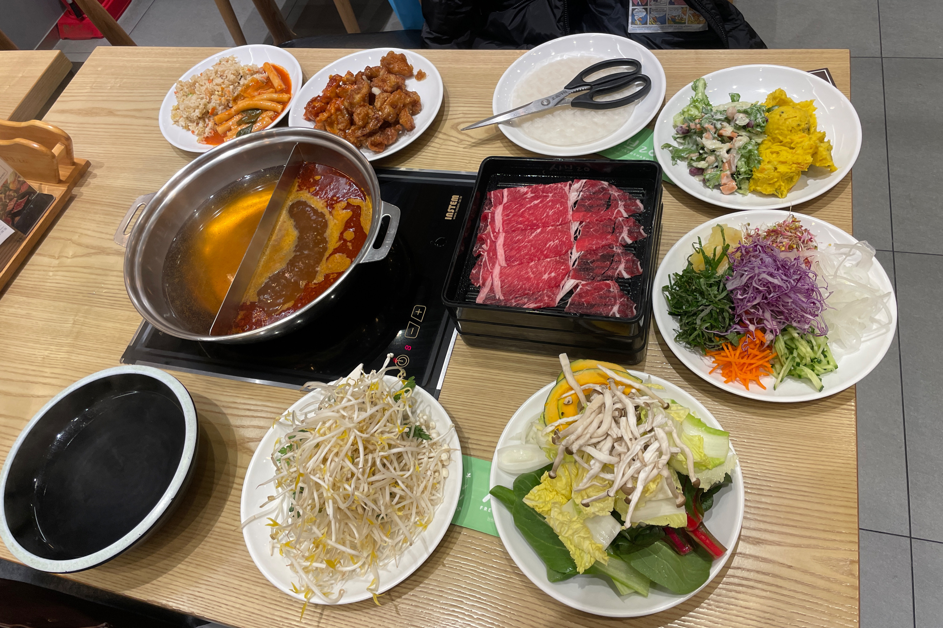 맛있어요 ㅎㅎ 테이블회전율도 은근빨라요👍🏼 - 부산 괴정 맛집 샤브20 부산사하점