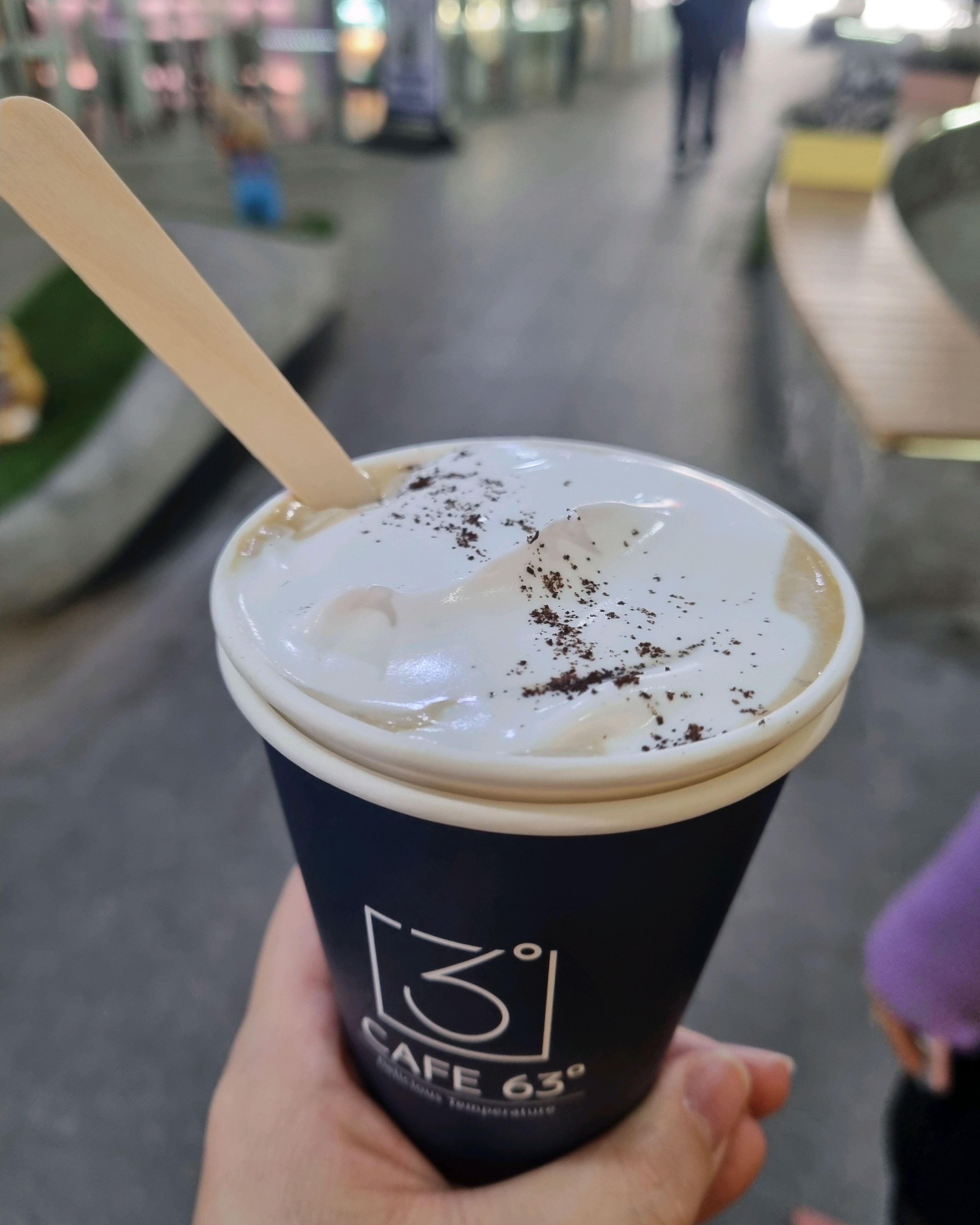 오늘은 에일라떼가 먹고싶어 왔어요 - 천호동 맛집 카페63도