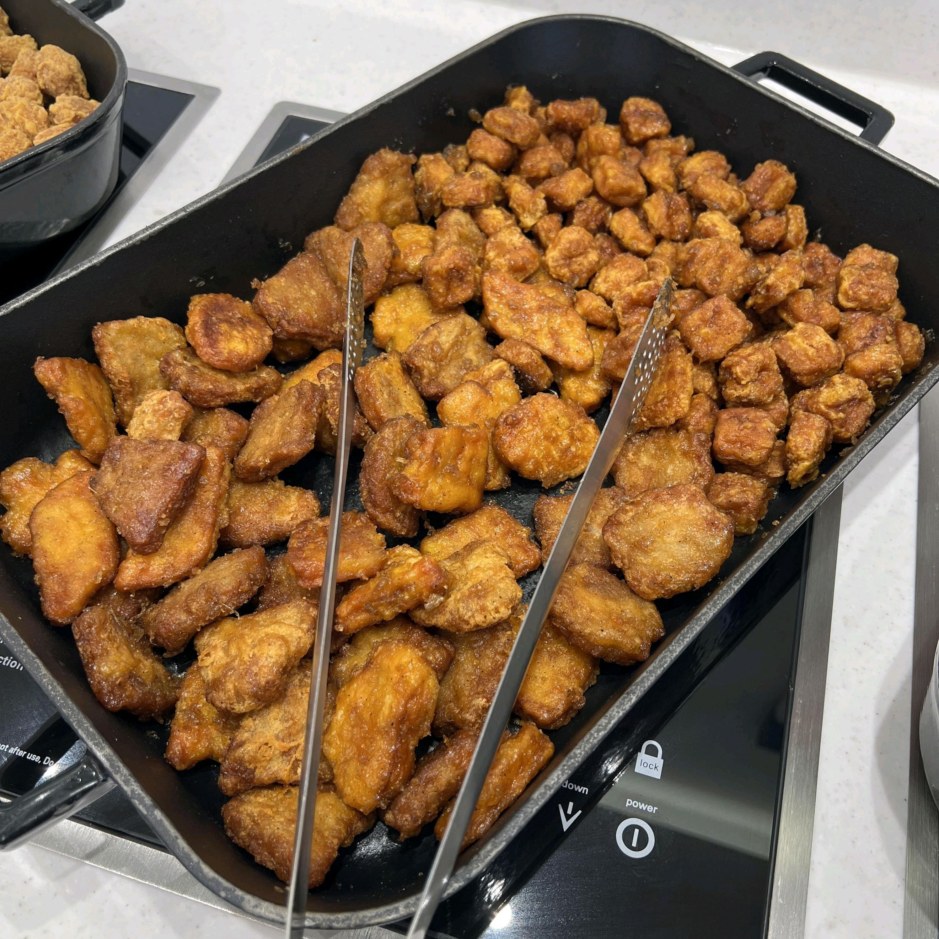 맛있는 샤브샤브 있는 곳입니다. 친구랑 같이 가서 샐러드바도 먹고 샤브샤브도 먹었습니다.