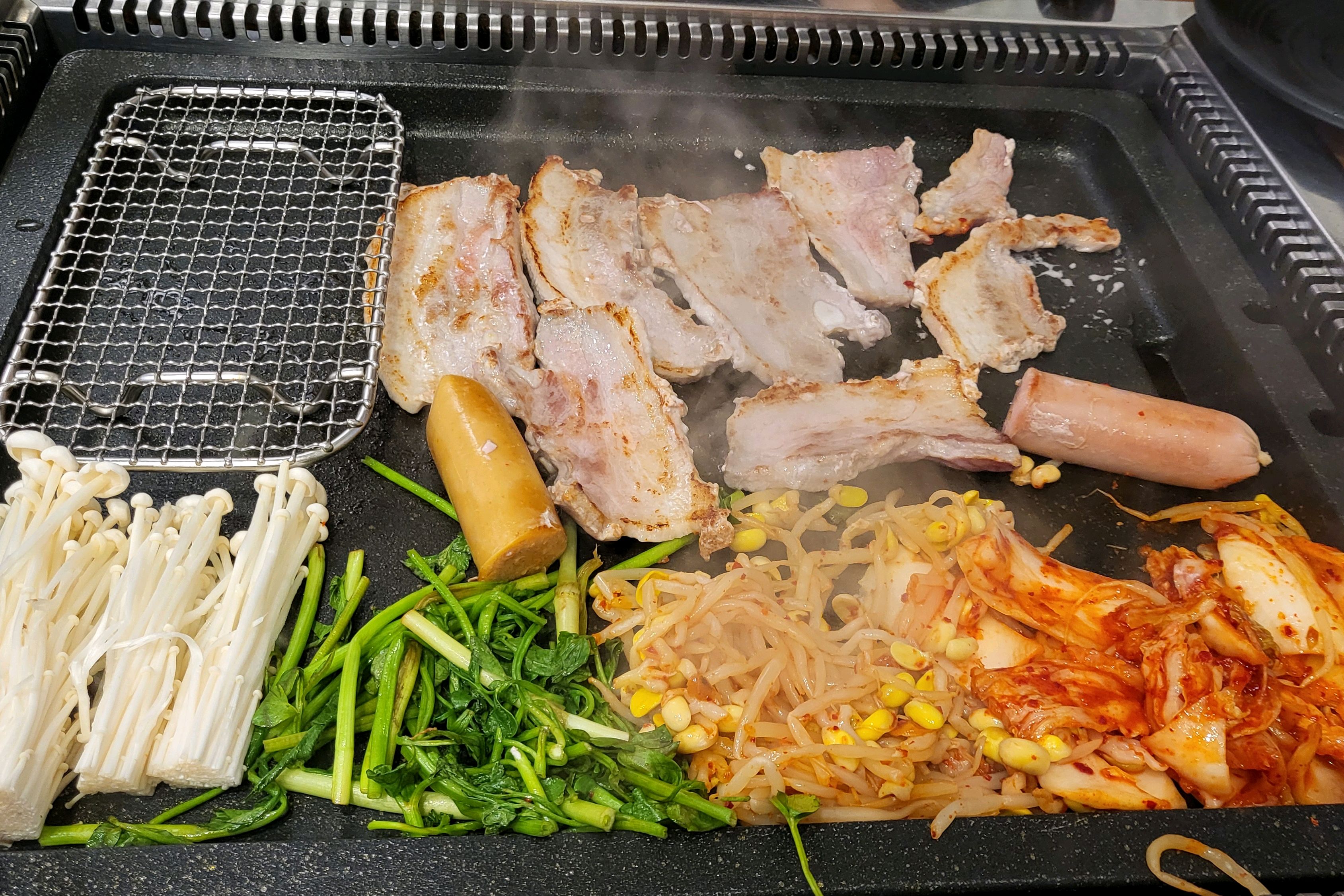 닭갈비도 먹고 삼겹살도 먹을수 있어서 좋았어요 - 대전 맛집 춘천집무한닭갈비 대전둔산점