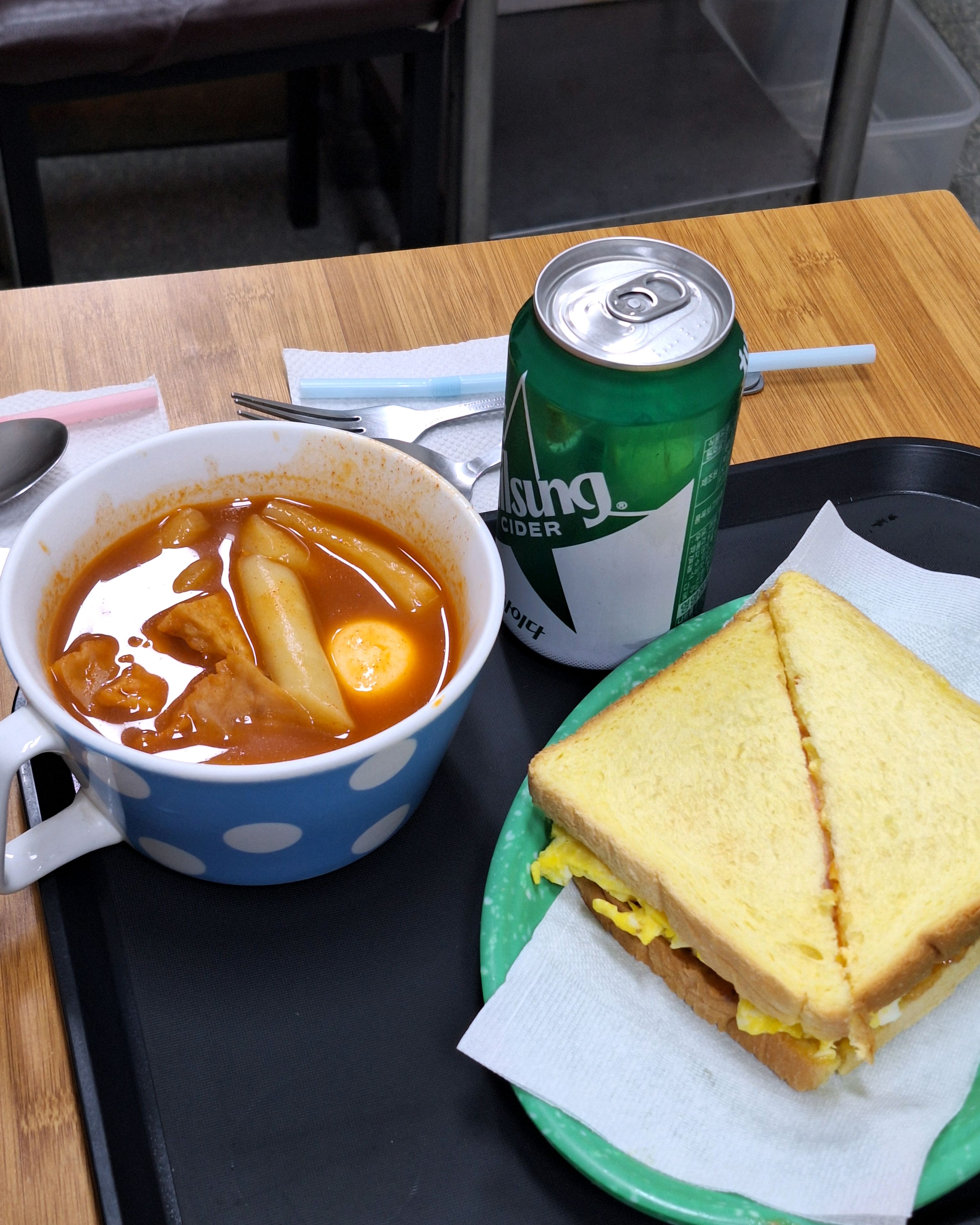 넘 가보고 싶었던 떡반집!!! 아놔 이 동네 사는 사람들이 부러울 정도로 동네맛집 인정합니