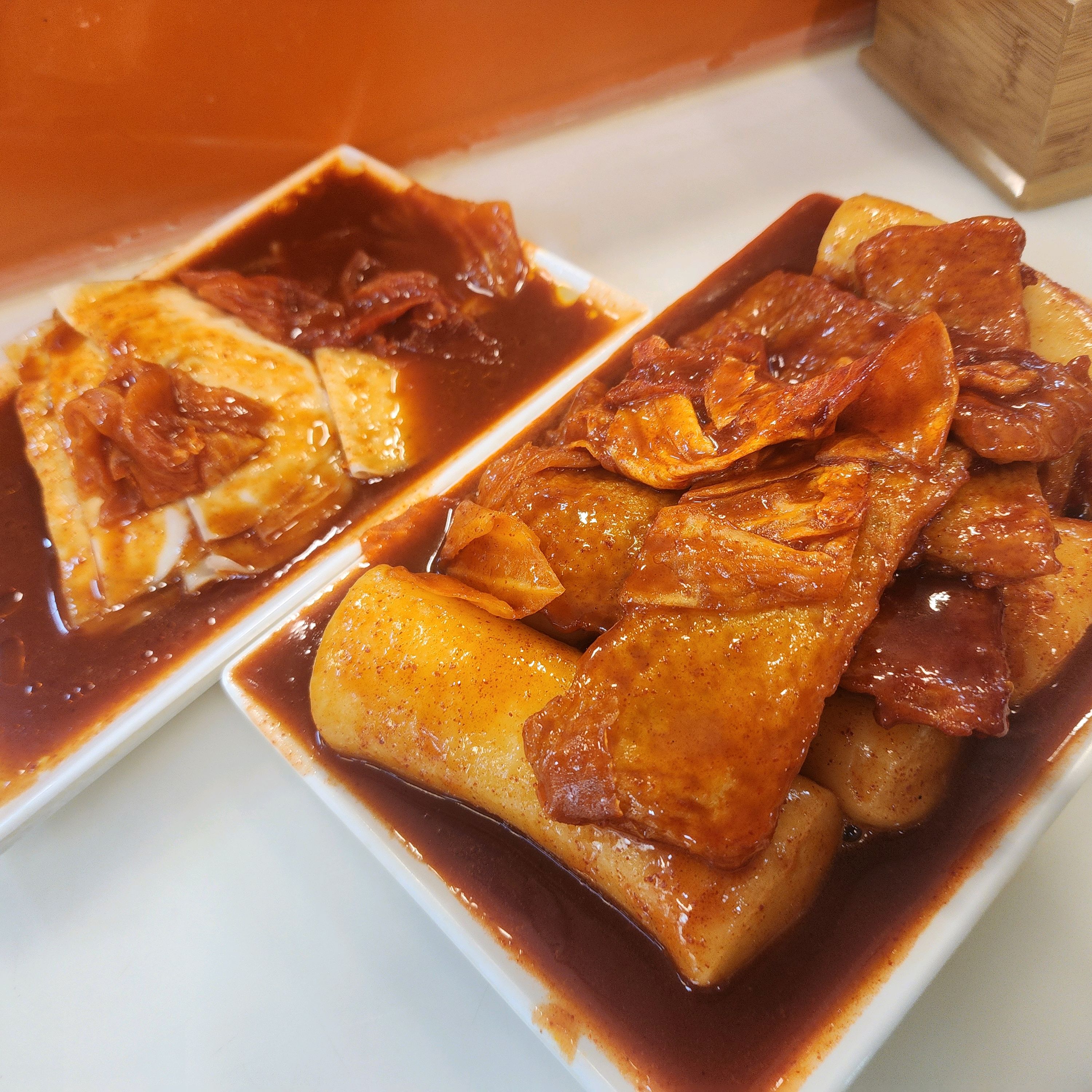 드디어 먹어보네요 쌀떡이 엄청 커요 맛있어요 - 대구 맛집 중앙떡볶이