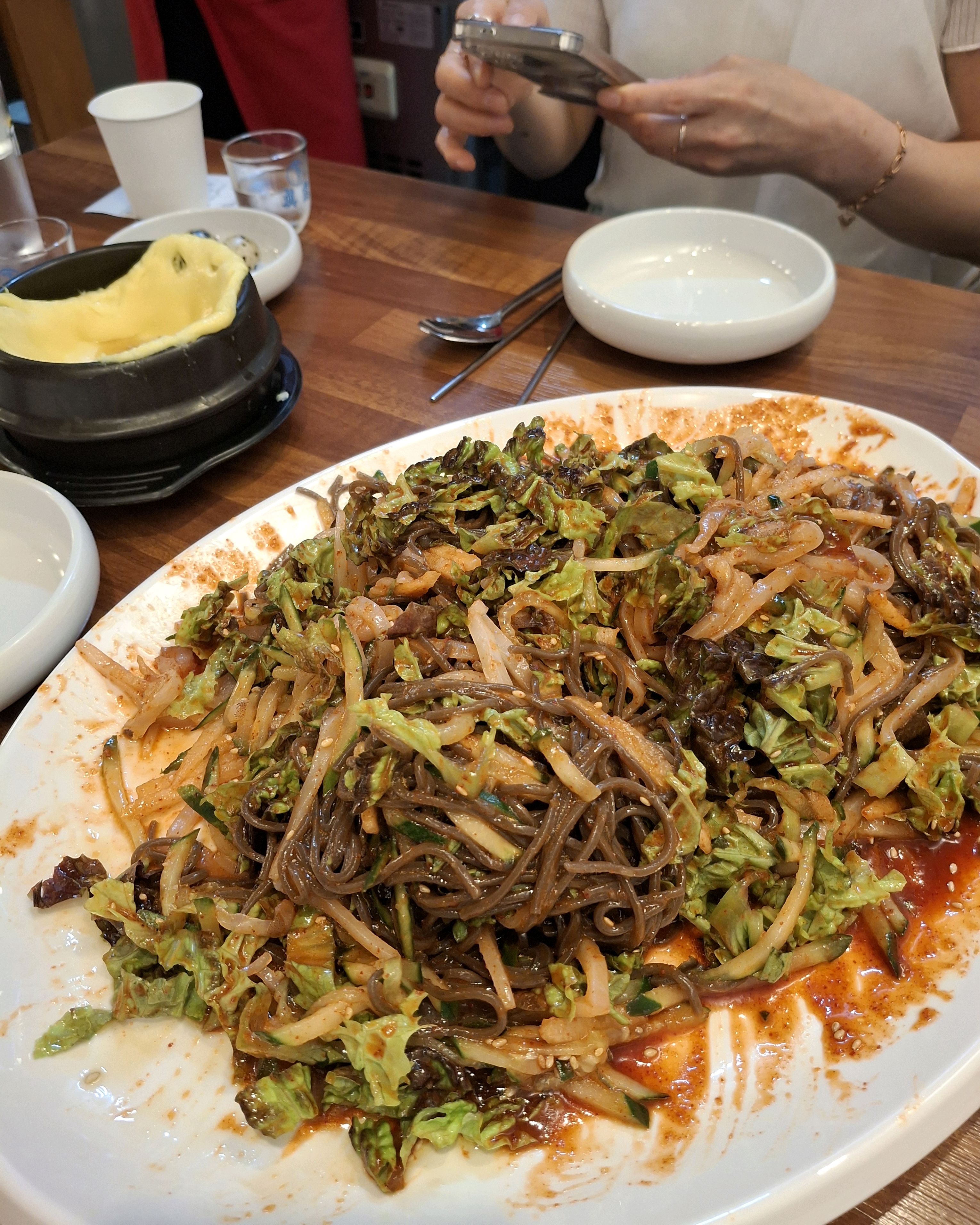 오늘 모임이라 방문했는데 한치모밀 찐 맛있어요 - 천호동 맛집 부산한치모밀