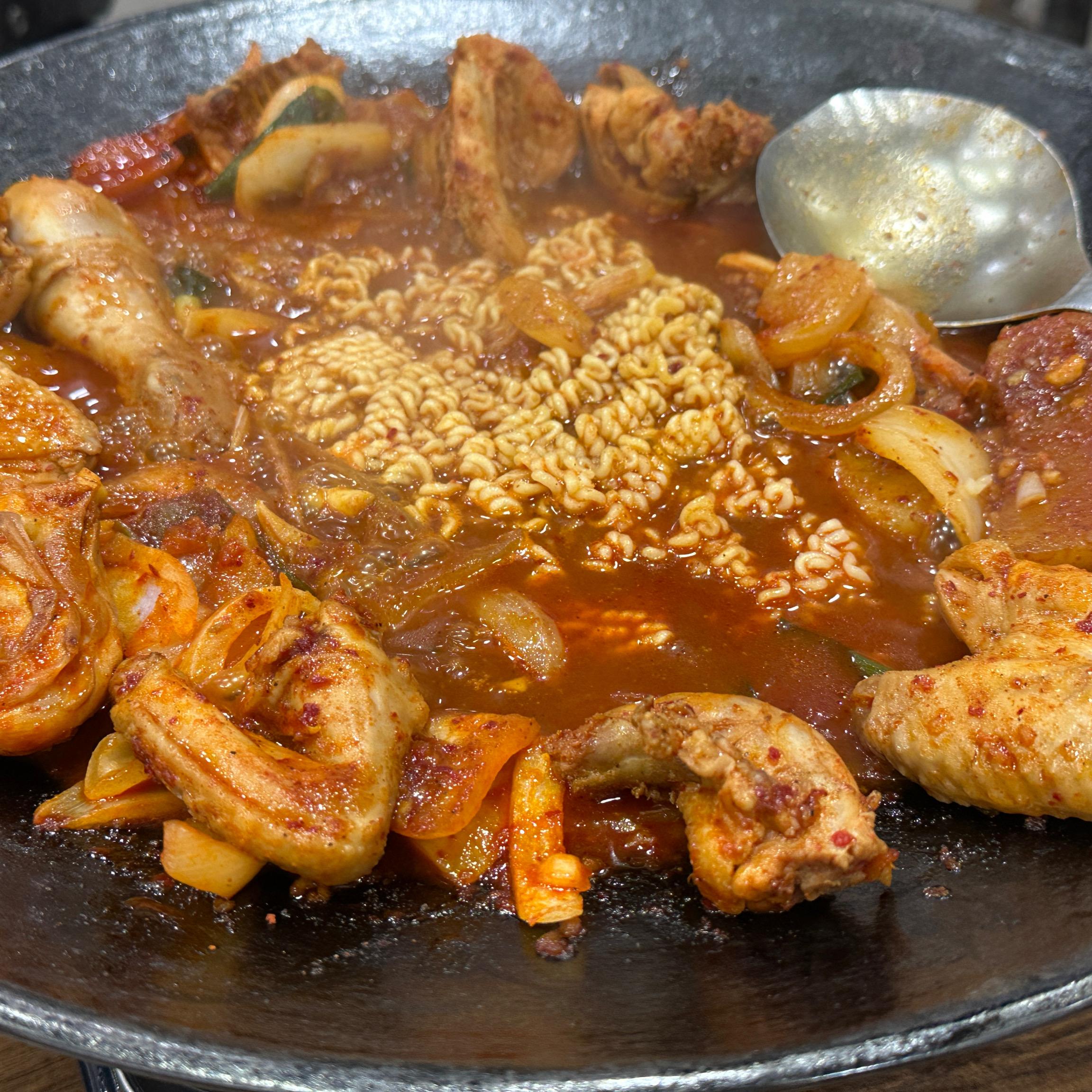 정자역 맛집 유담 솥뚜껑닭볶음탕 분당정자본점 내돈내산 방문리뷰