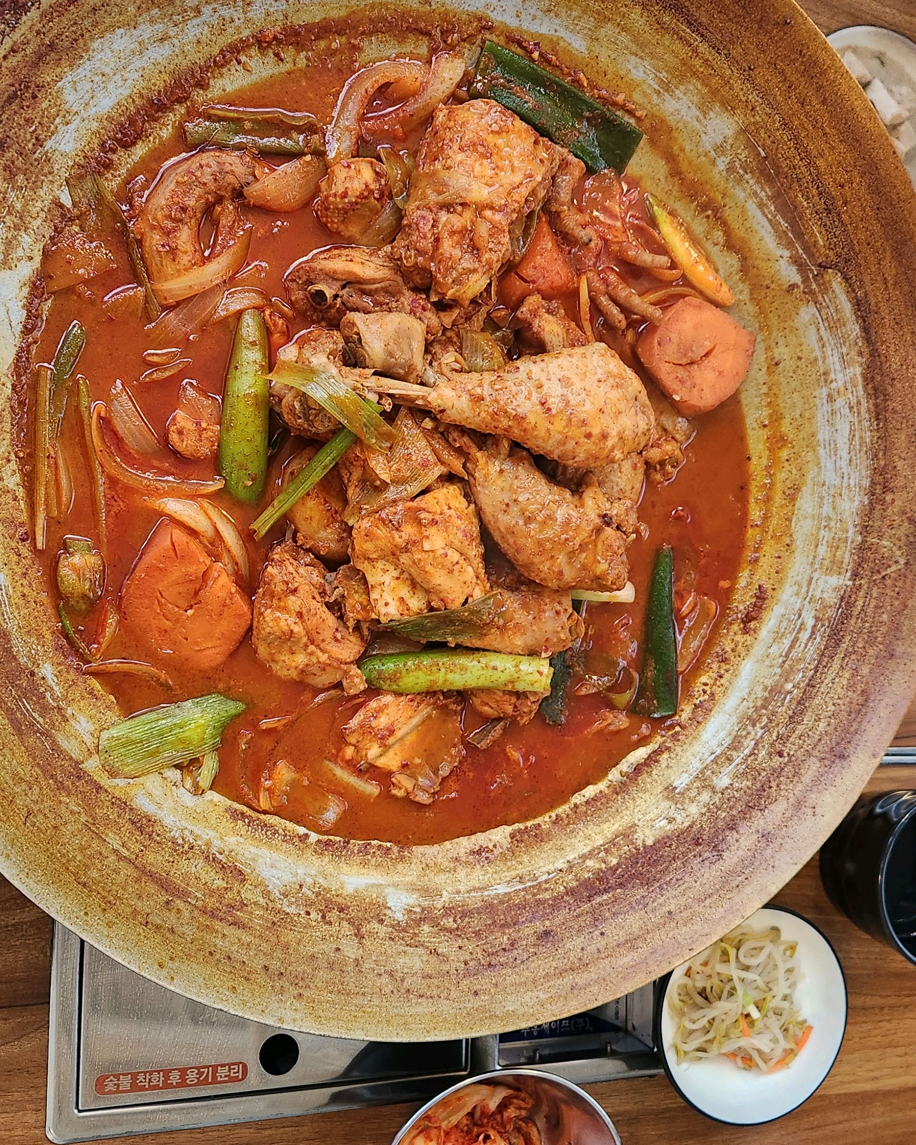 너무 맛나고 고기도 연하고 눈도 즐겁게 하고 왔어요 - 대전 맛집 솥뚜껑 본가 수피아