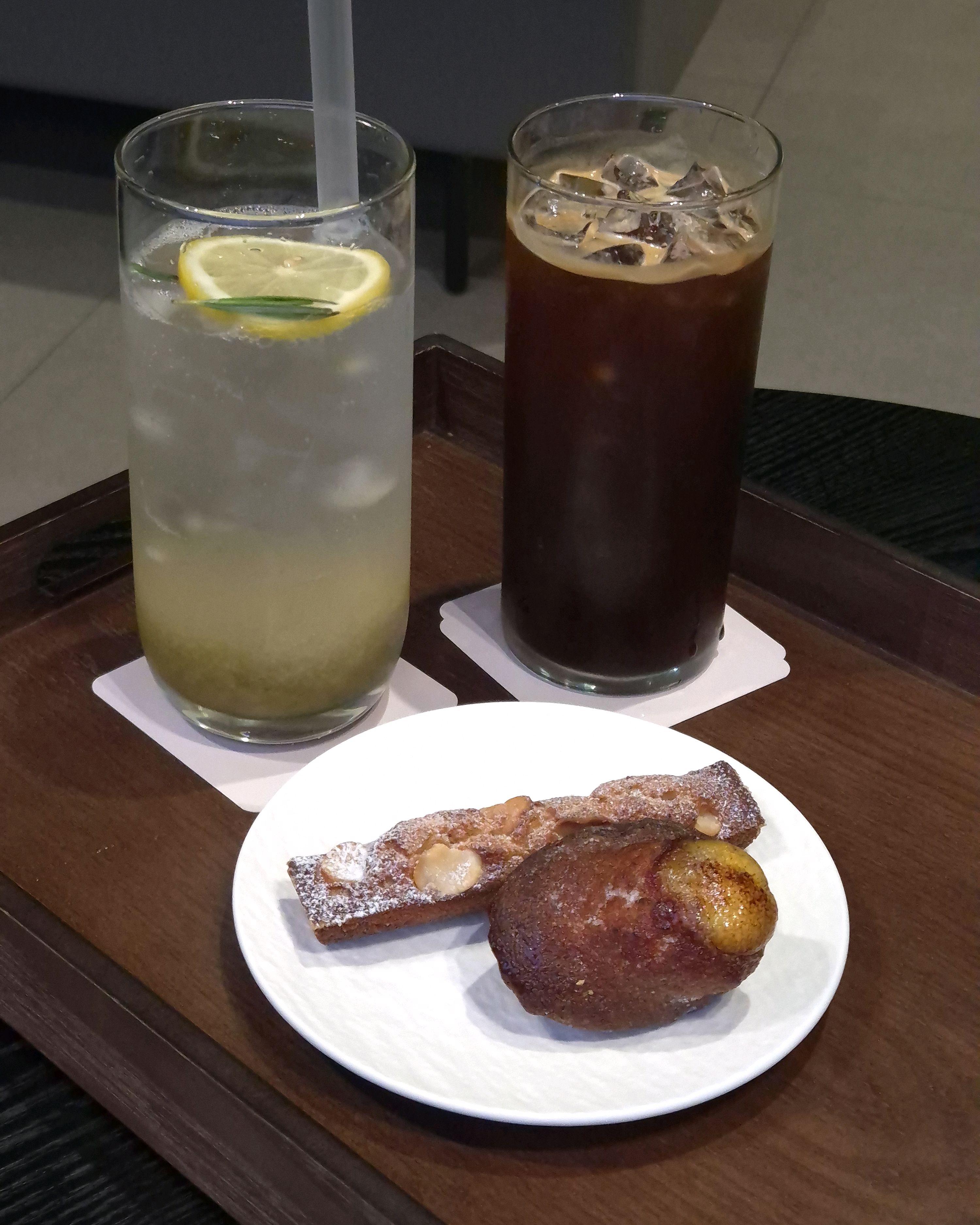 디저트가 더 다양해져서 너무 좋아요 ㅎㅎ - 안양 맛집 데이도트