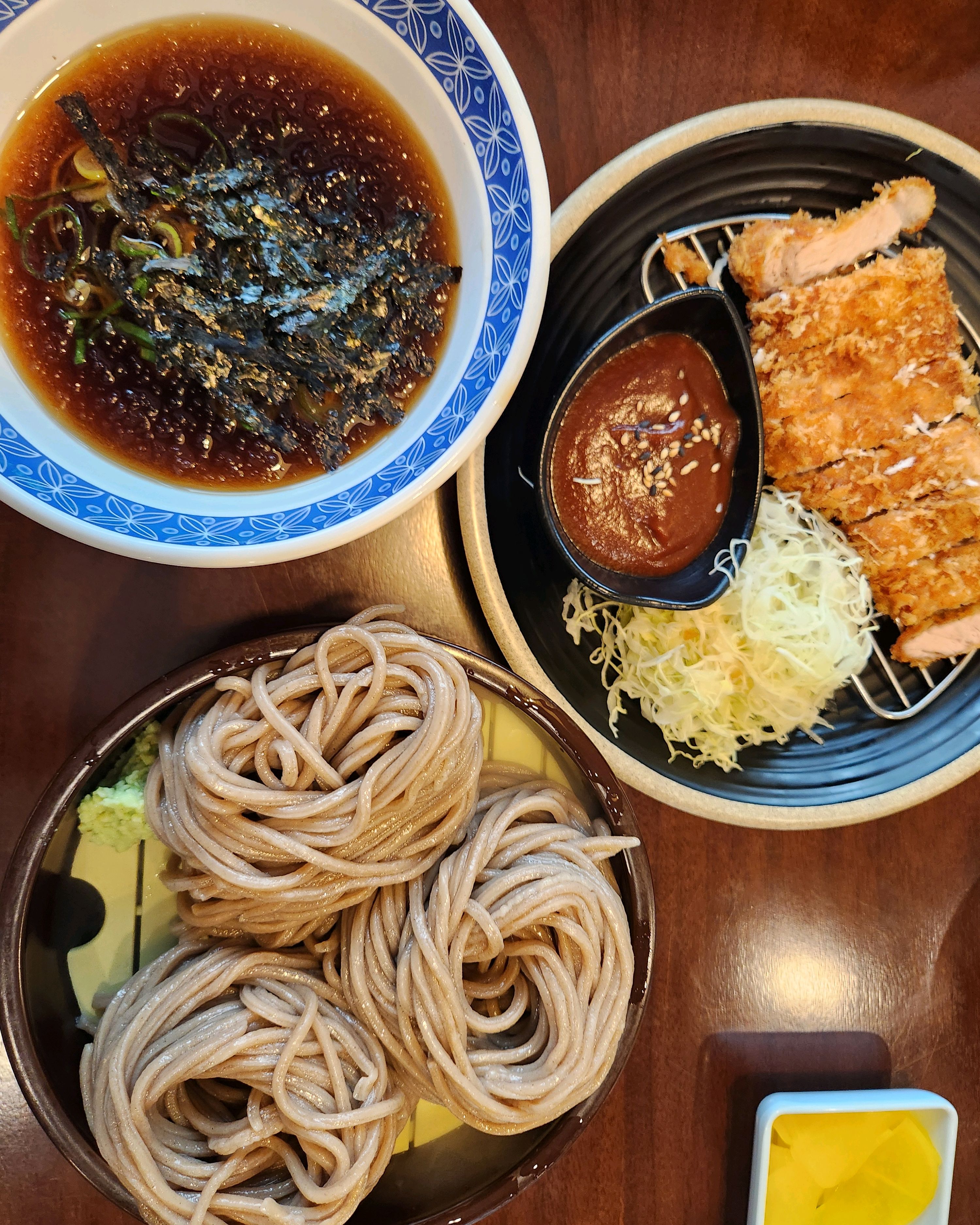 면이 쫄깃쫄깃 돈가스는 바삭바삭 너무 맛있어요 - 세종 금남면 맛집 삼동소바 세종점