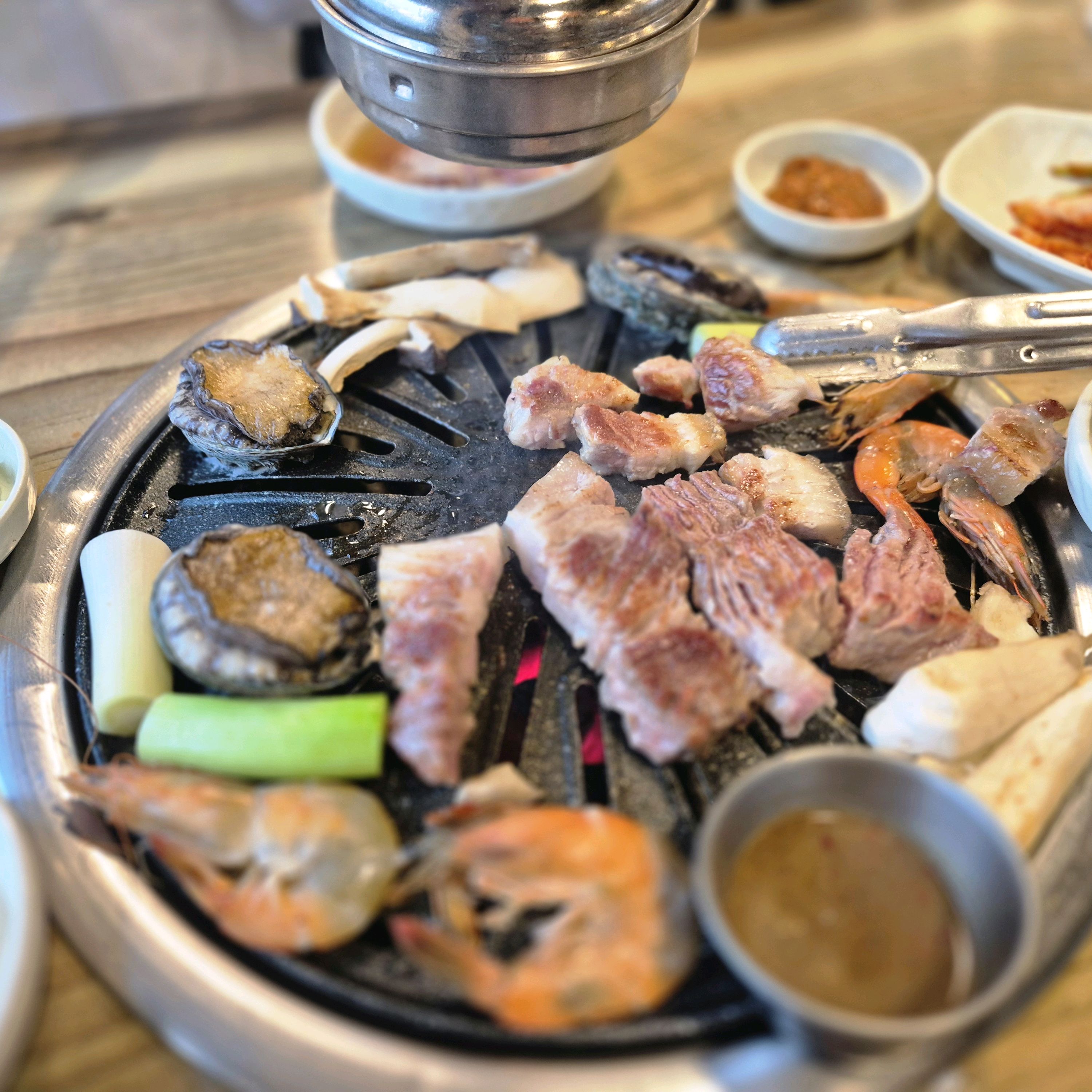 전복에 새우, 흑돼지 다 먹을수있는 - 제주 맛집 돈해상 제주한림협재흑돼지