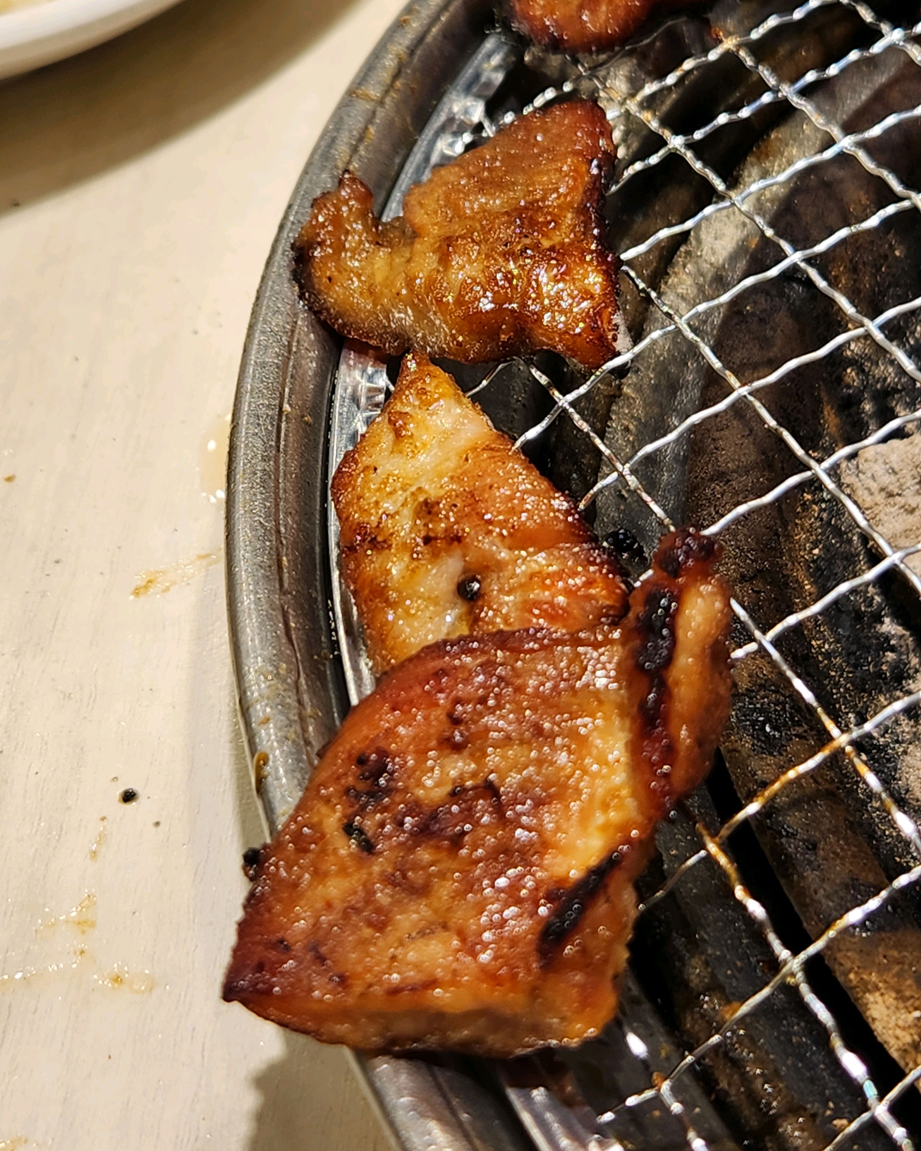 갈비 뿐만 아니라 갈비삼겹 목살 다 맛있어요! - 권선동 맛집 명륜진사갈비 수원권선점