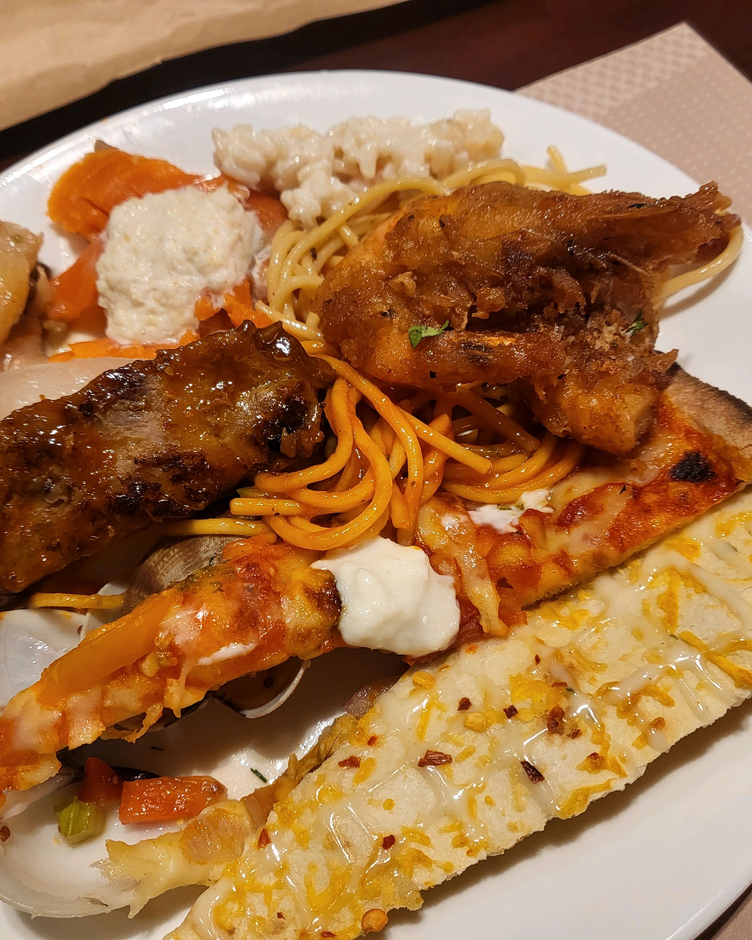 샐러드 너무 맛있게 먹었습니다.싱싱한 샐러드~ - 수원역 맛집 빕스 수원역사점