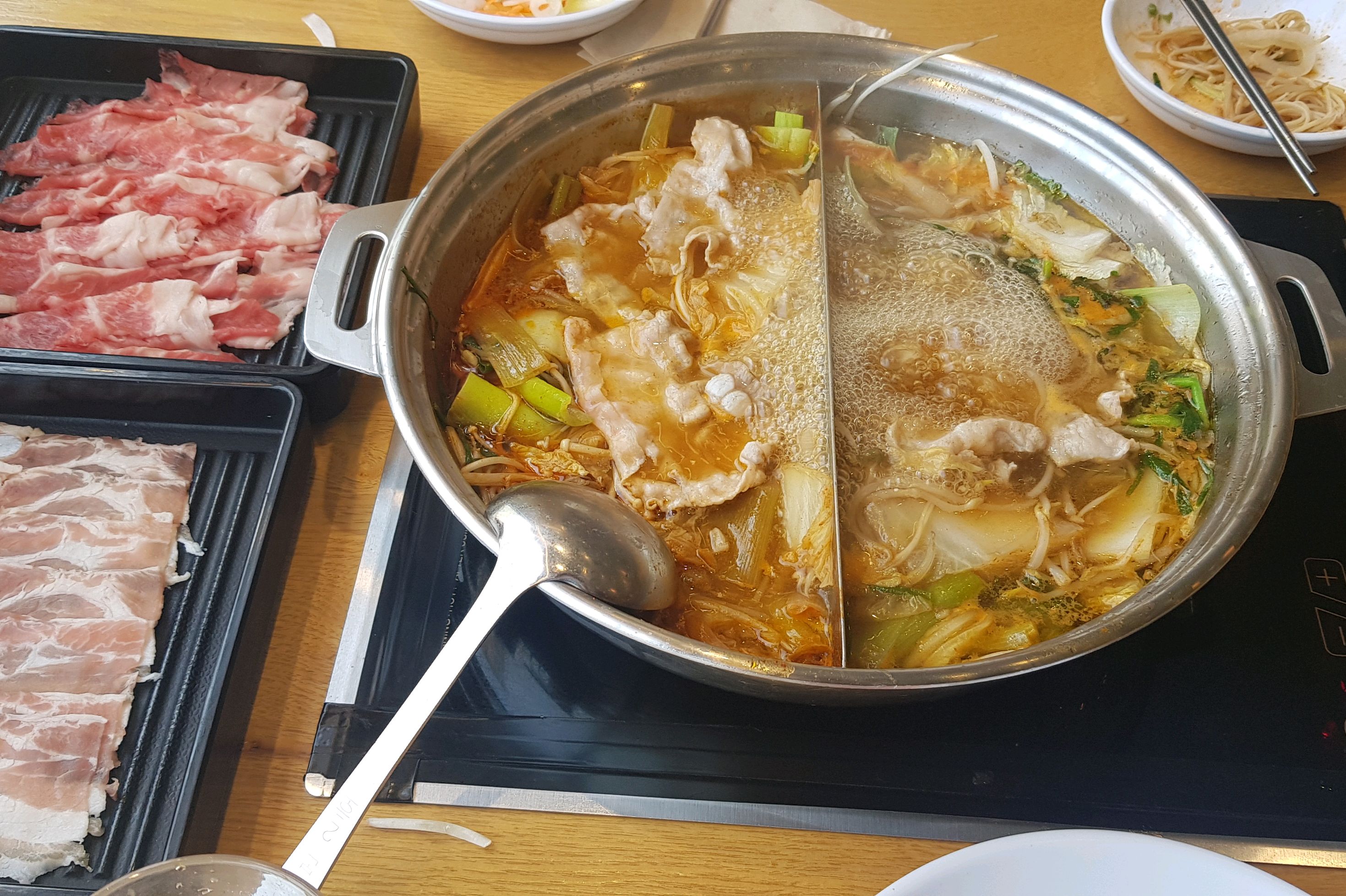 사랑하는 여친님이랑 첫 방문 했습니다.ㅎ - 향남 맛집 샤브20 향남점
