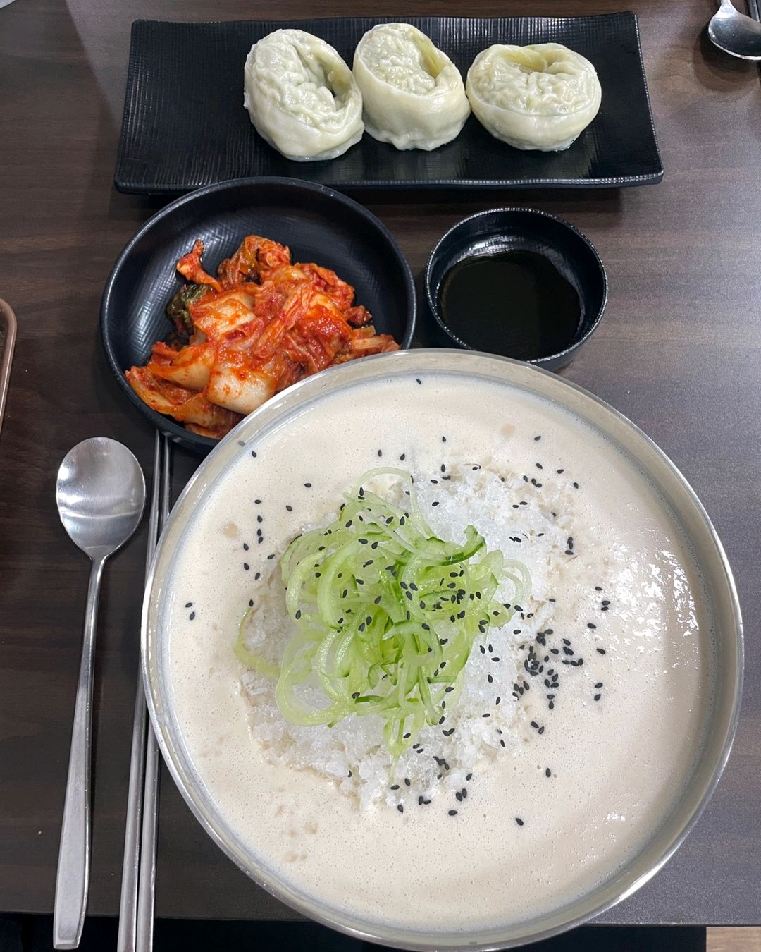맛있다고 유명해서 방문했습니다. - 불당동 맛집 한결가치칼국수 본점