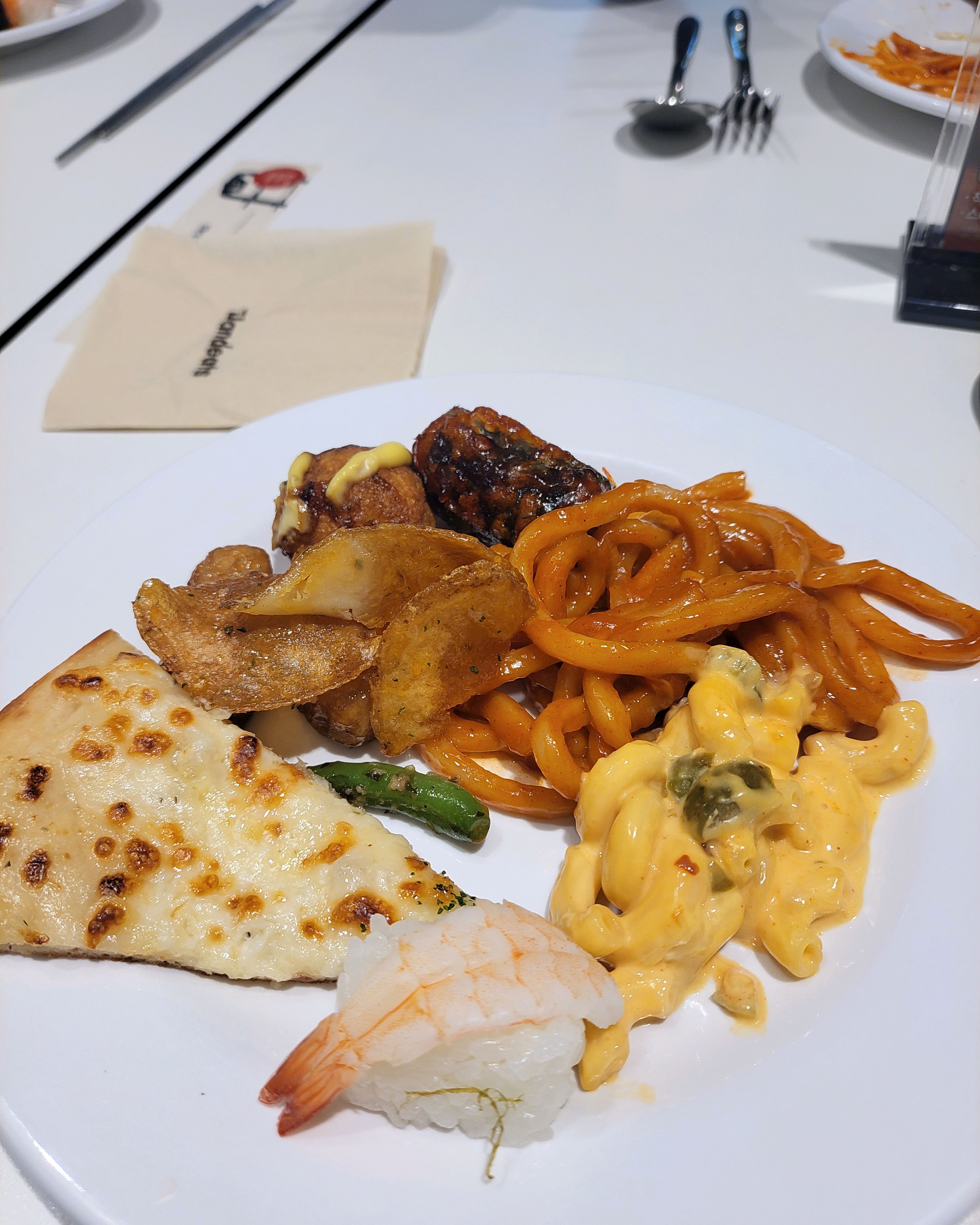 예약없이 갔지만 대기 조금~~ - 둔산동 맛집 애슐리퀸즈 대전PEER점
