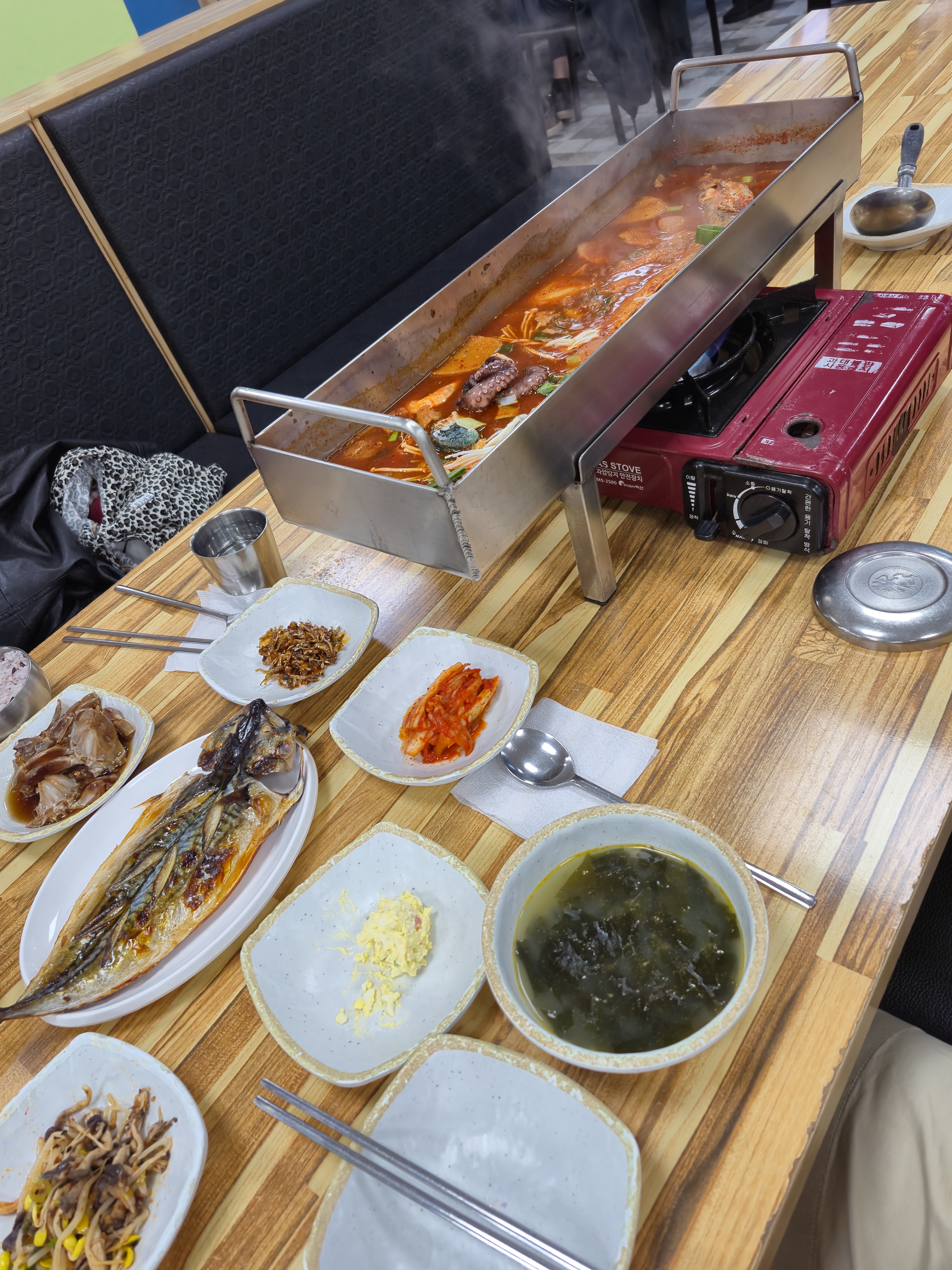 첫 조림 맛나게 먹고가요 - 제주 맛집 제주마당