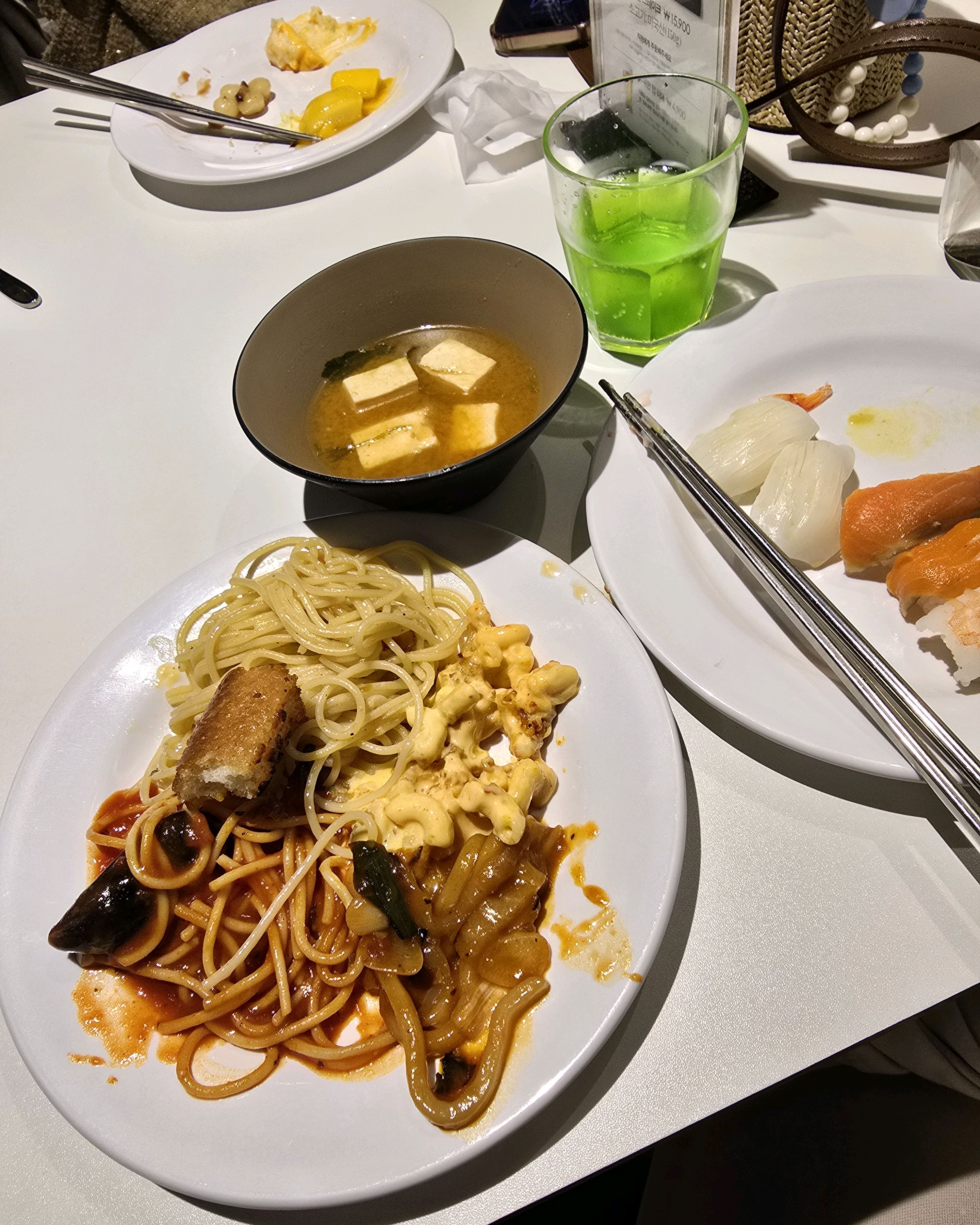 재방문 입니다 - 동대문 맛집 애슐리퀸즈 던던 동대문점
