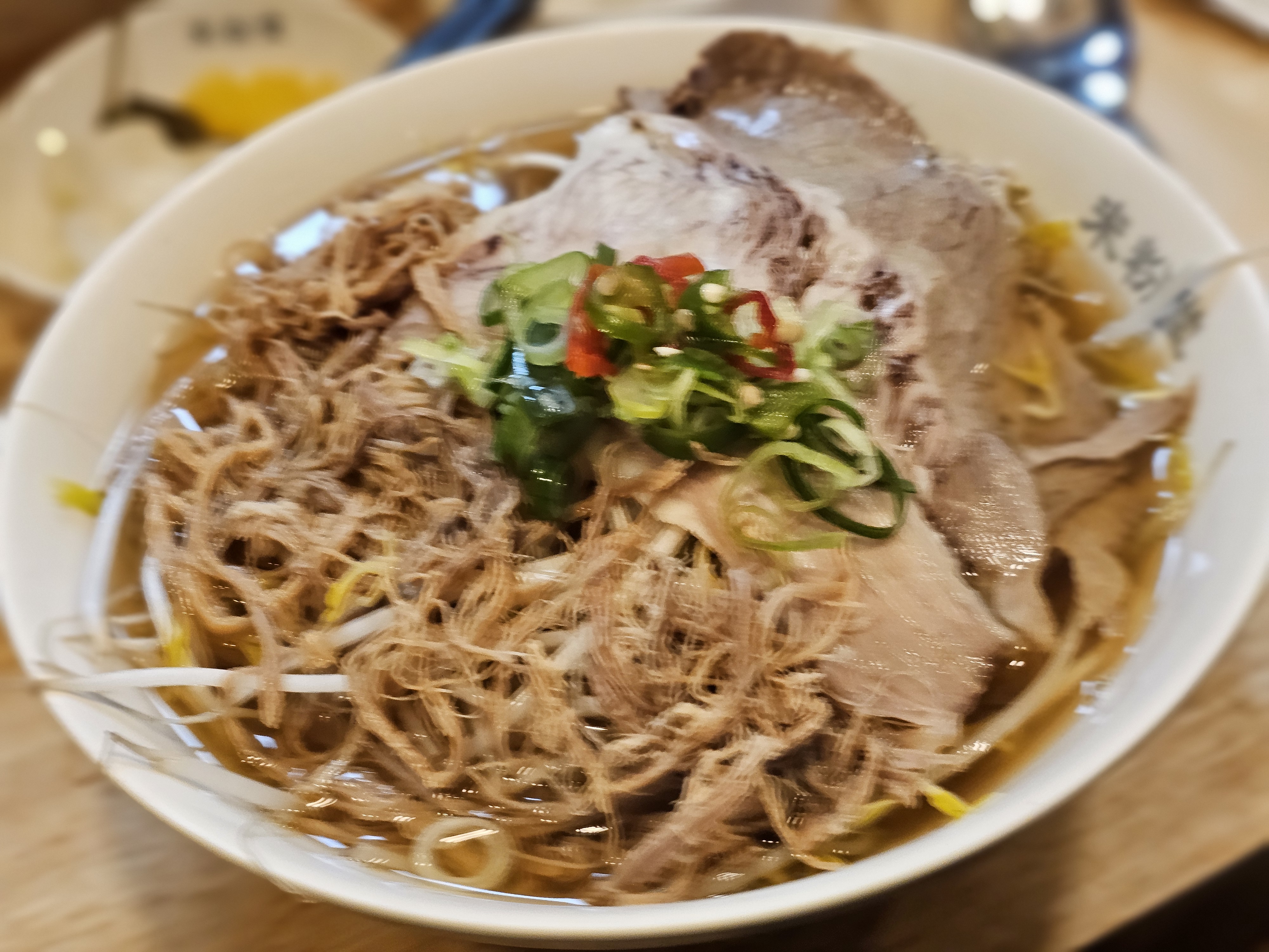 따틋하고 맛있어요~!~!사진 흔들릴만큼 마음이 급했어요ㅋㅋㅋ - 충무로 맛집 미분당 충무로점