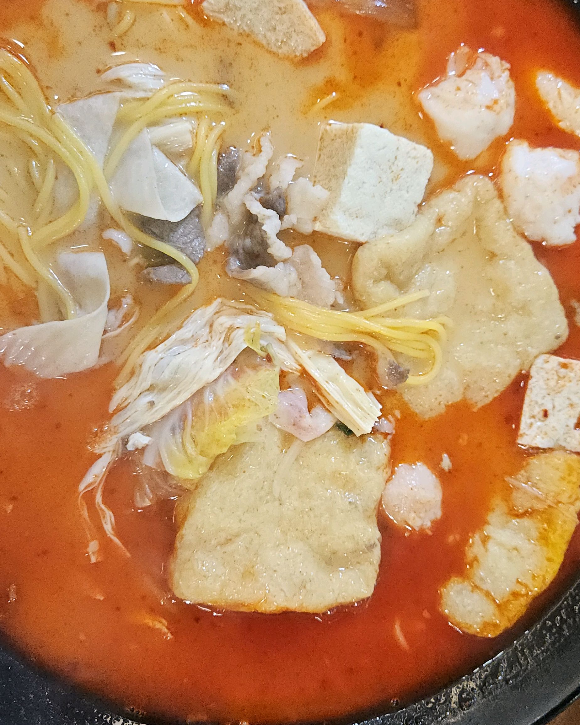 정자역 맛집 피슈마라홍탕 정자역점 내돈내산 방문후기