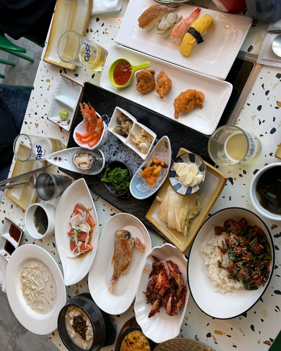 스키다시도 다양하게 잘 나오고 비린맛이 하나도 안 나네요 가족들이랑 오랜만에 강릉여행 왔는
