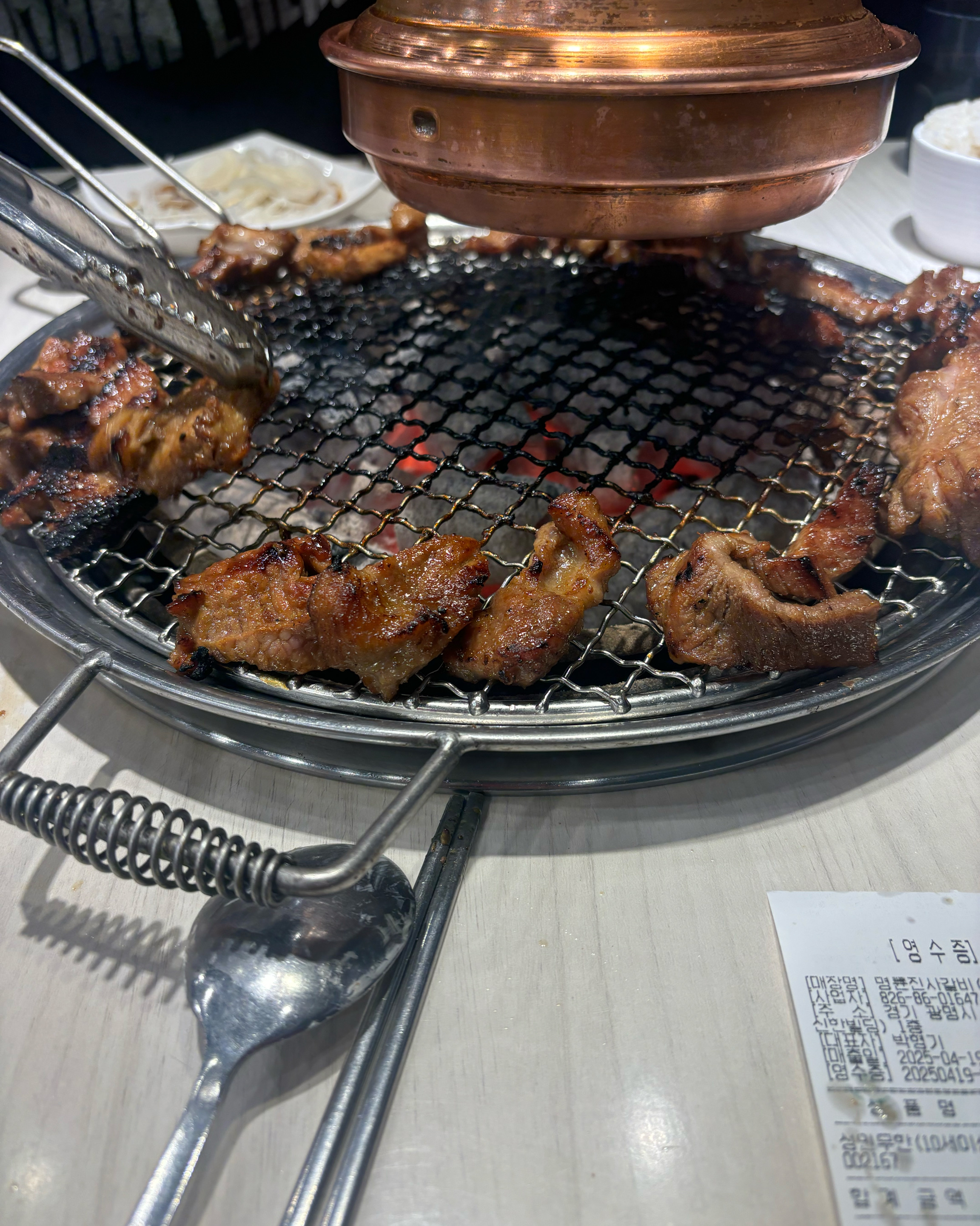 명륜진사갈비 처음 와봤는데 종류도 되게 다양하고 무엇보다 고기가 맛있어요🩷 - 소하동 맛집 명륜진사갈비 광명소하점
