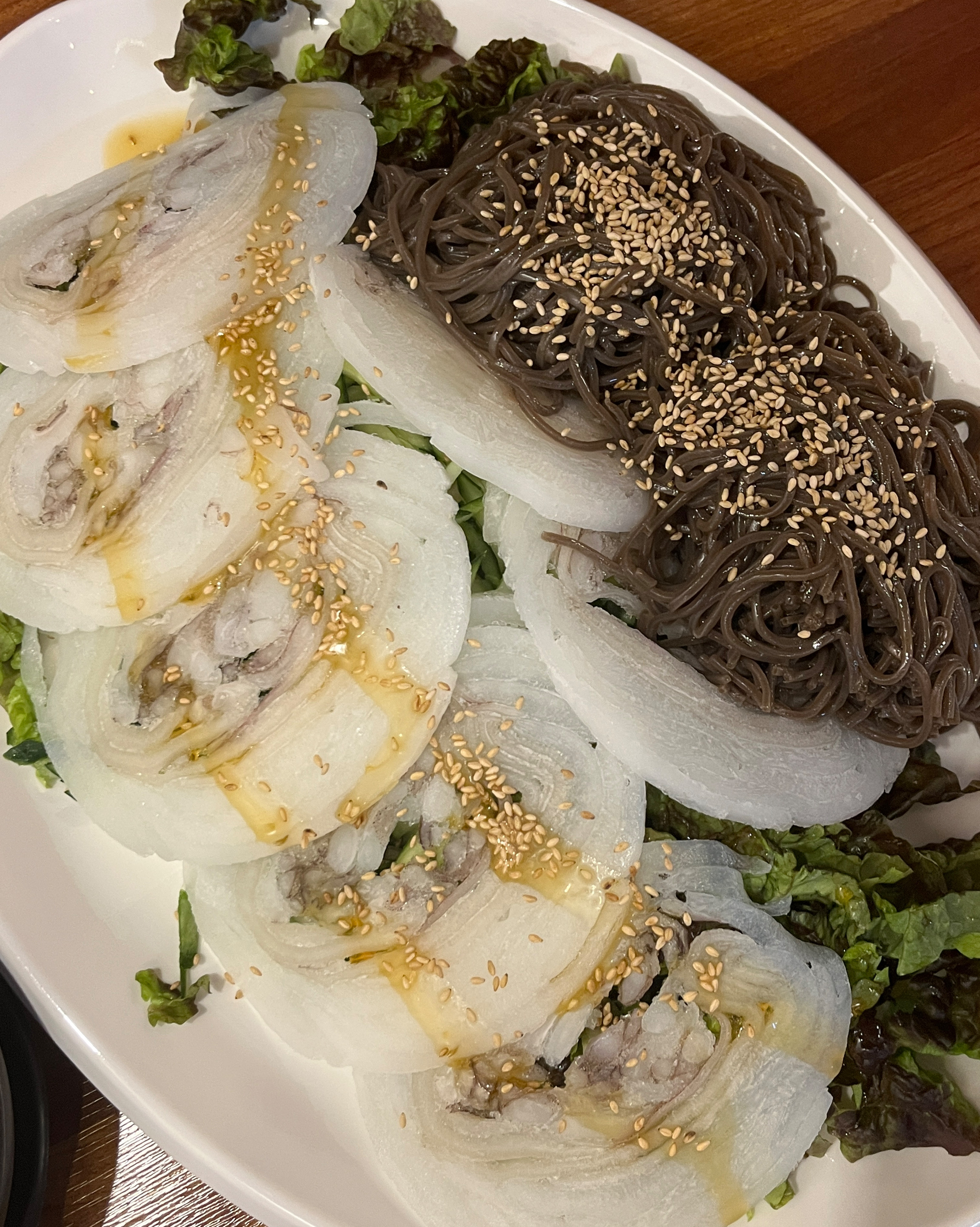 세번째 방문이에요! 너무 맛있어요~~ 또 올게요오!! 오래오래 해주세요 :) - 천호동 맛집 부산한치모밀