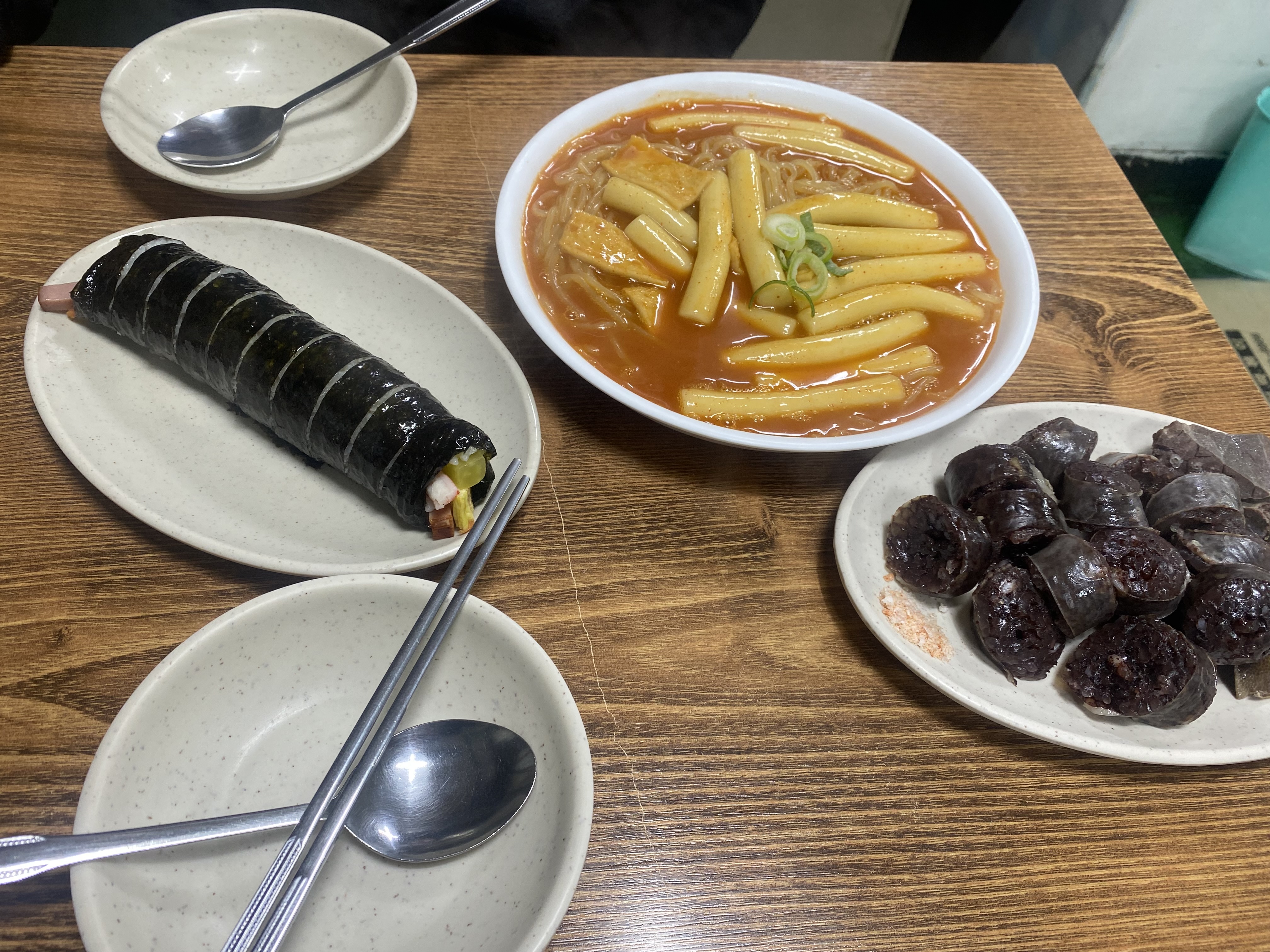 깔끔한 떡볶이 스타일이라서 좋았어요 ㅋㅋㅋ - 인천 맛집 남동공단떡볶이