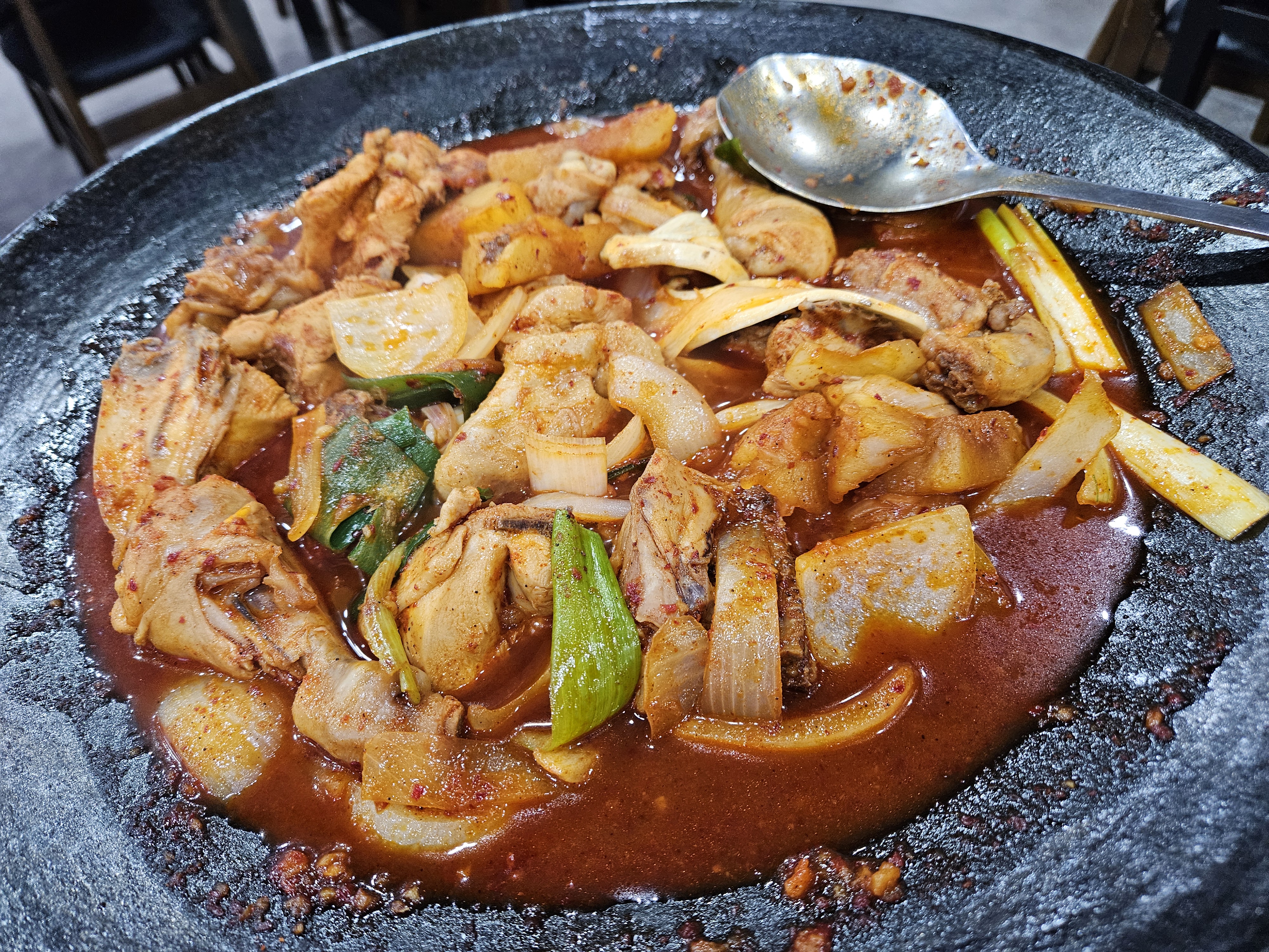정자역 맛집 유담 솥뚜껑닭볶음탕 분당정자본점 내돈내산 방문리뷰