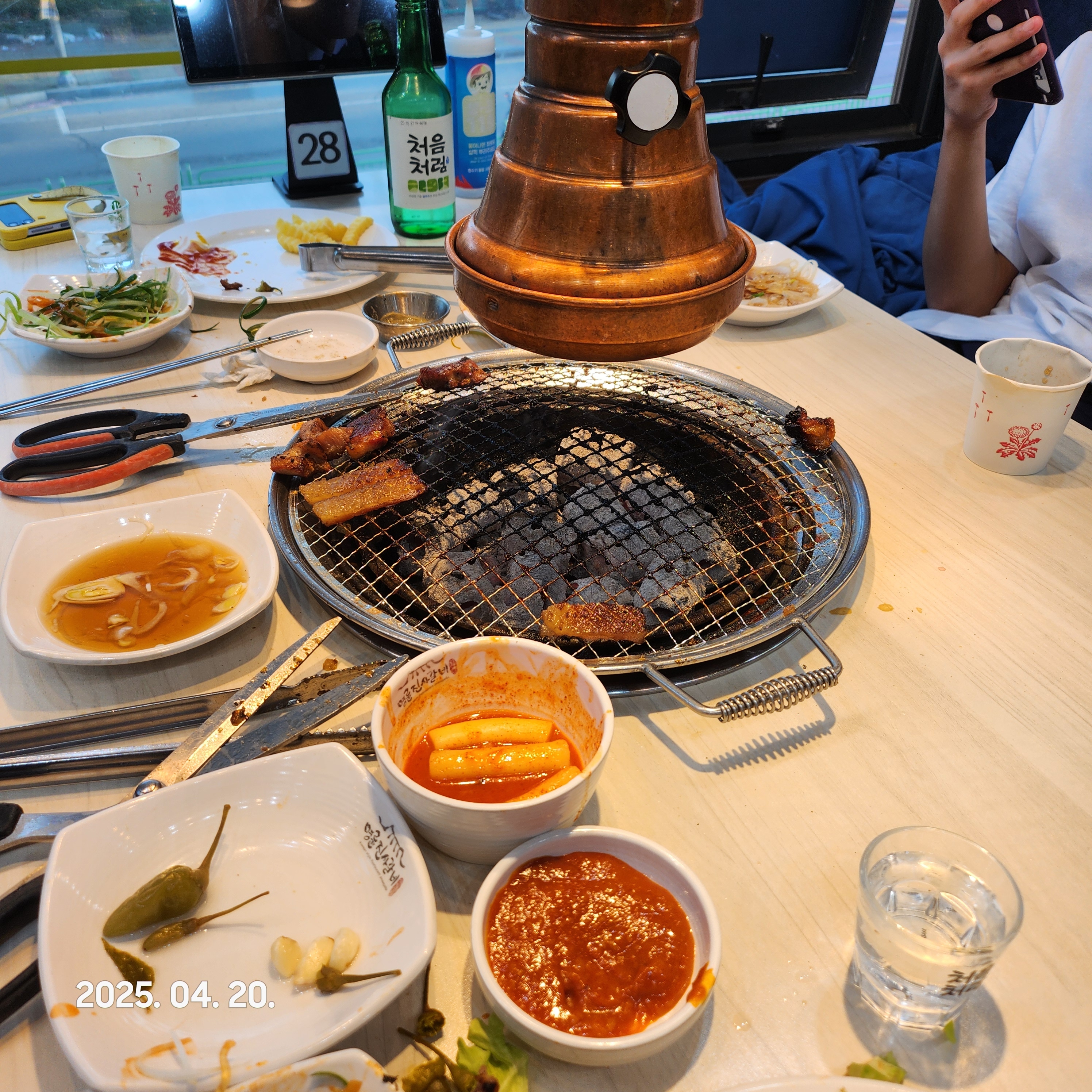 여름맞이 대청소를 하고 고기 믾이 푸짐하게 먹고 싶어 동네 고깃집 왔어요. - 풍동 맛집 명륜진사갈비 일산풍동점