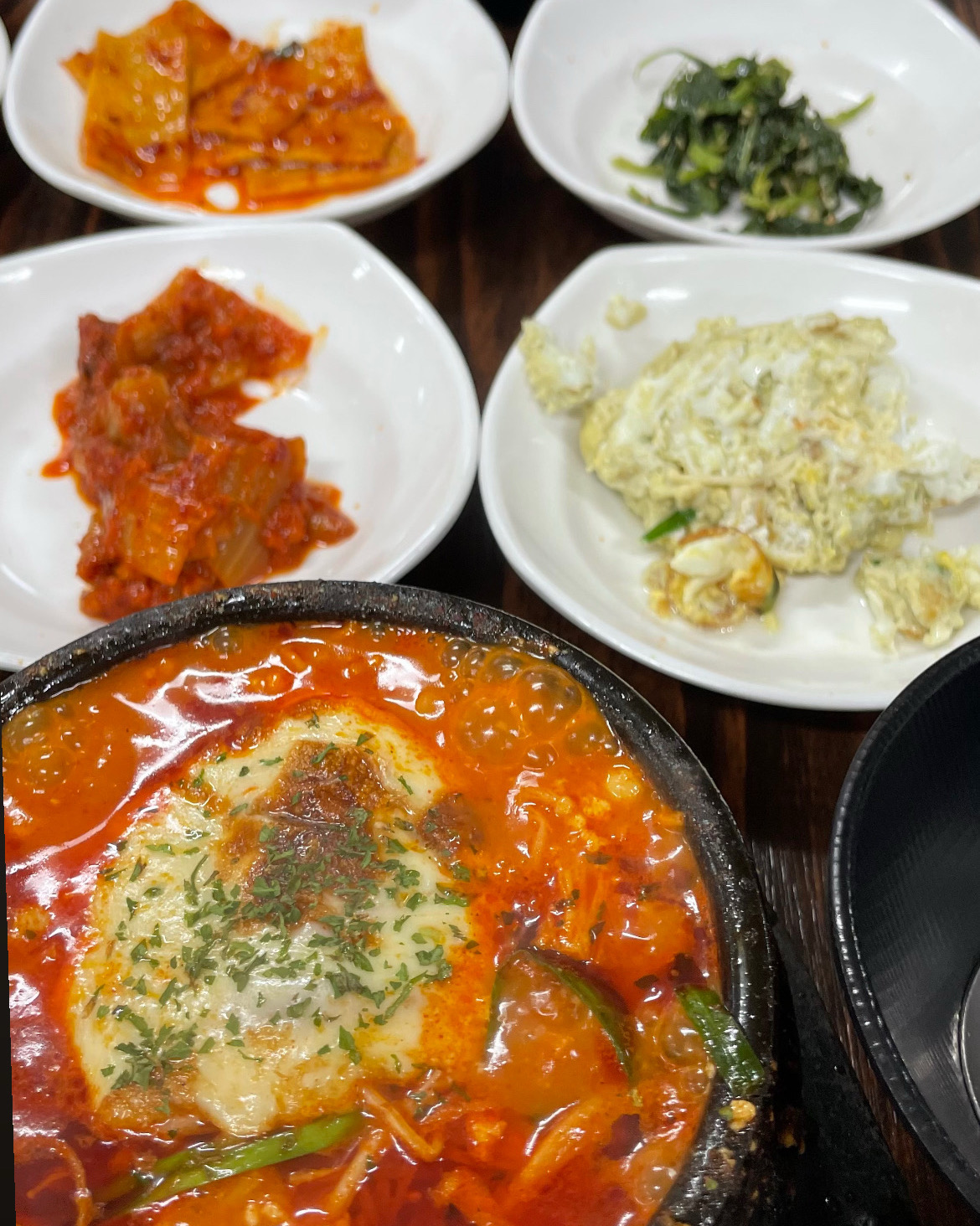 정말 운좋게 웨이팅 없이 들어갈 수 있었어요 10-20분 만에 웨이팅 바로 하더라구요 강릉